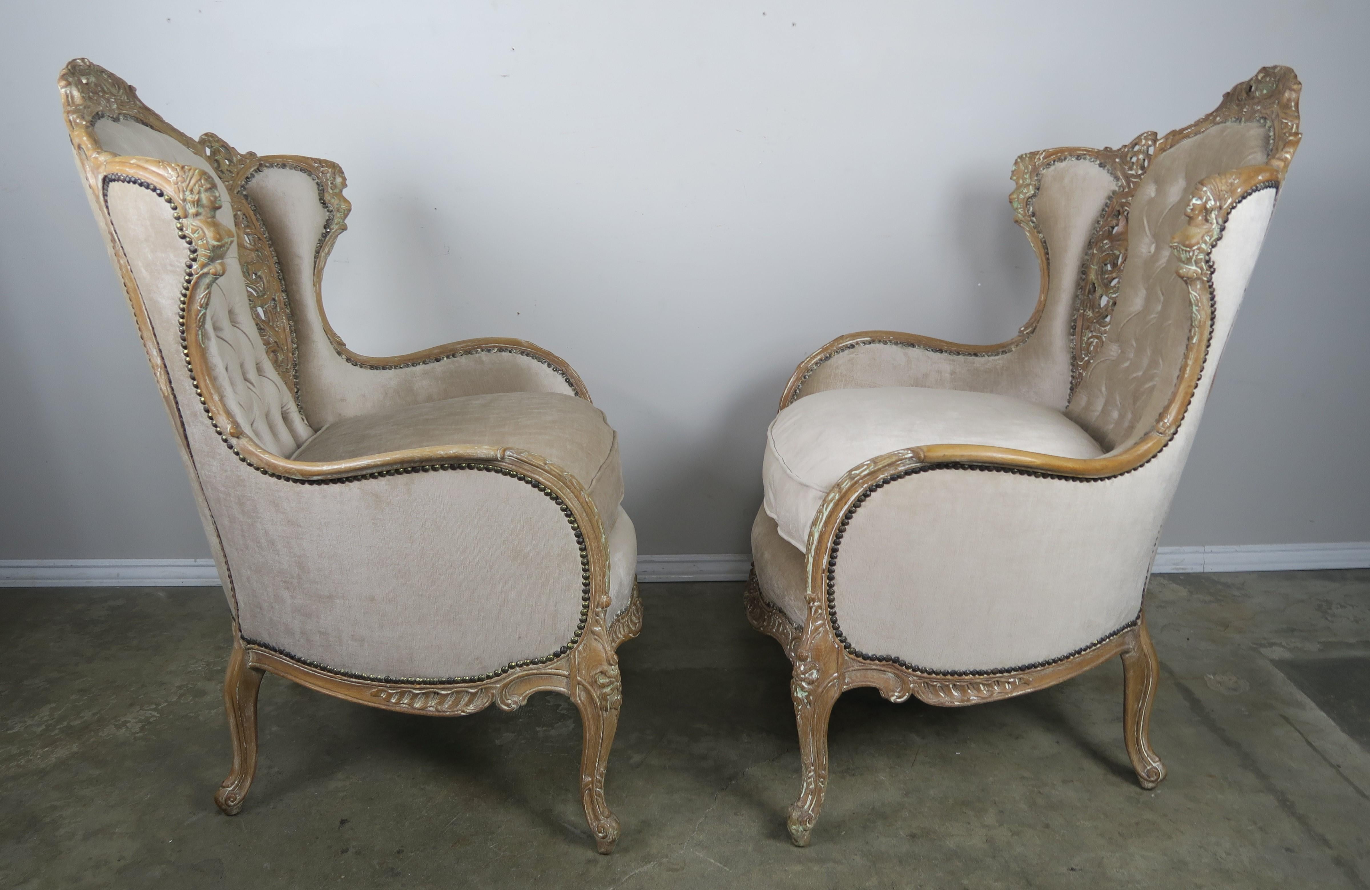 Pair of French Louis XV Style Cream Velvet Upholstered Bergeres, circa 1930s 1