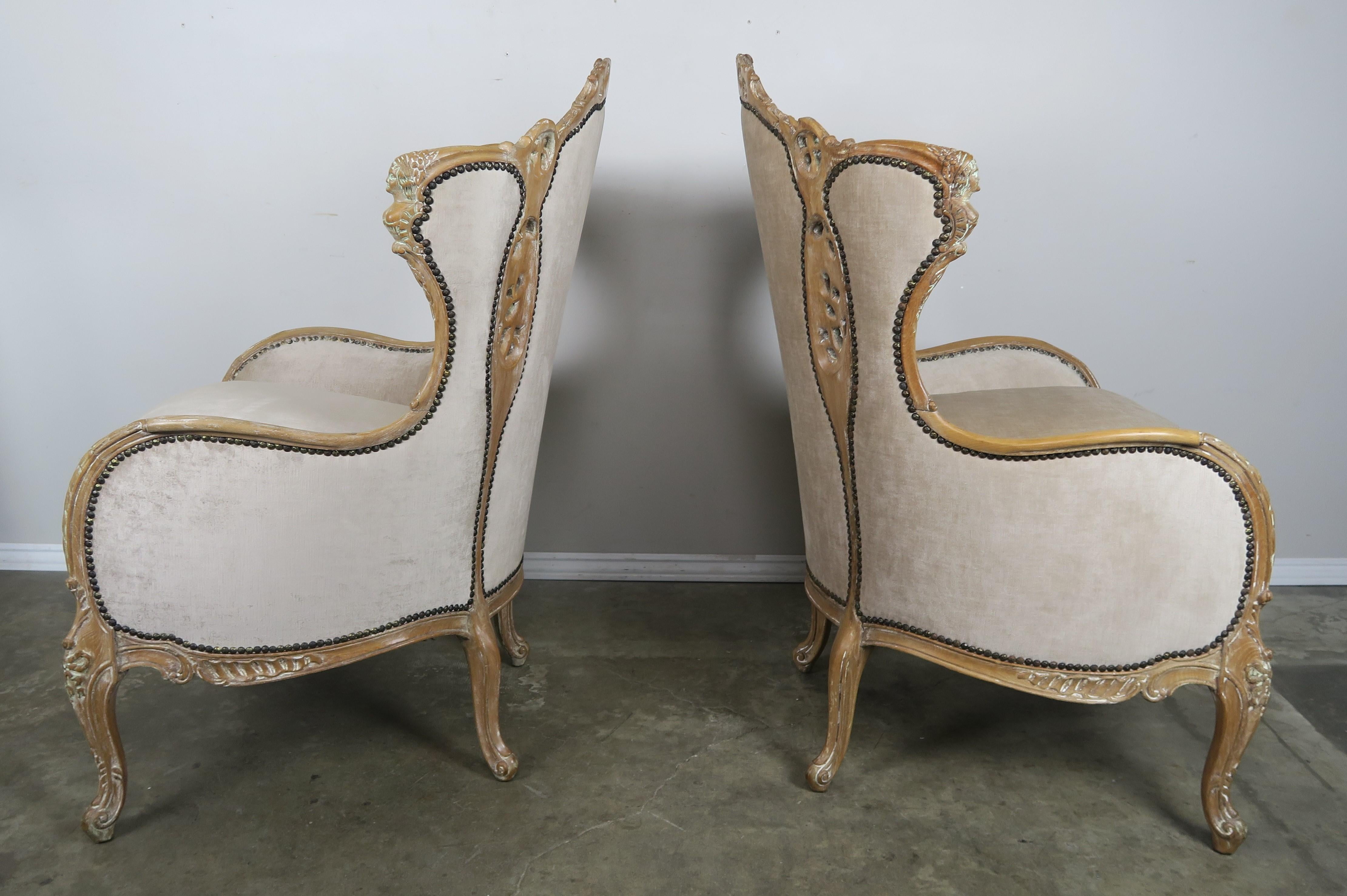 Pair of French Louis XV Style Cream Velvet Upholstered Bergeres, circa 1930s 2
