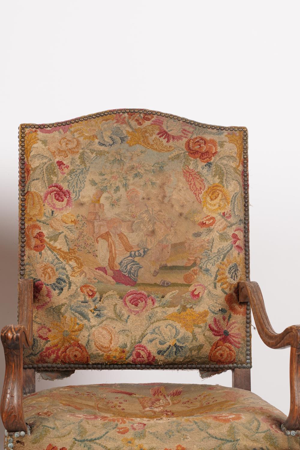 Fruitiers Ancienne paire de fauteuils français de style Louis XV en bois fruitier, vers 1890 en vente