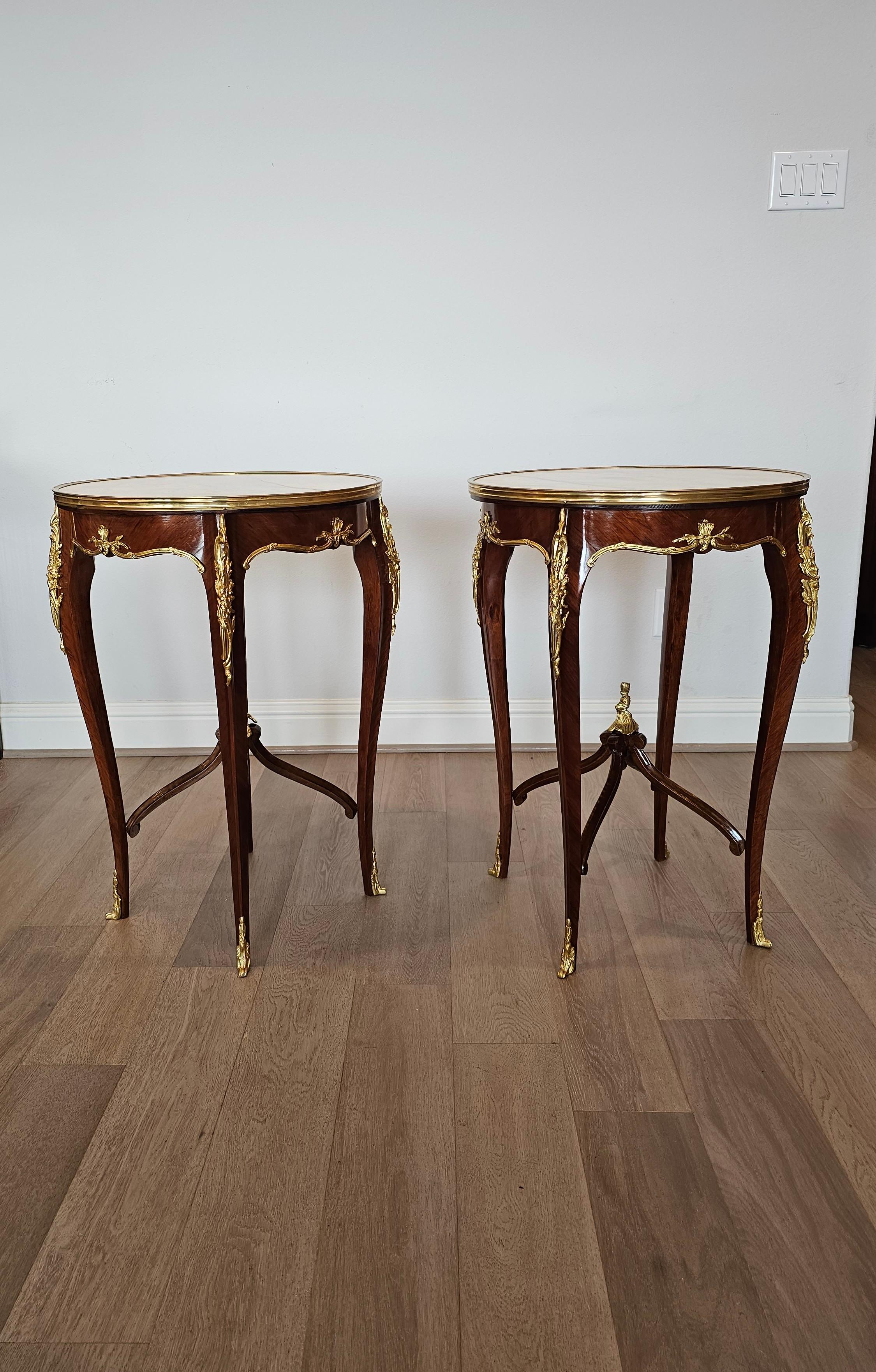 Pair of French Louis XV Style Gilt Bronze Mounted Kingwood Side Tables In Good Condition For Sale In Forney, TX