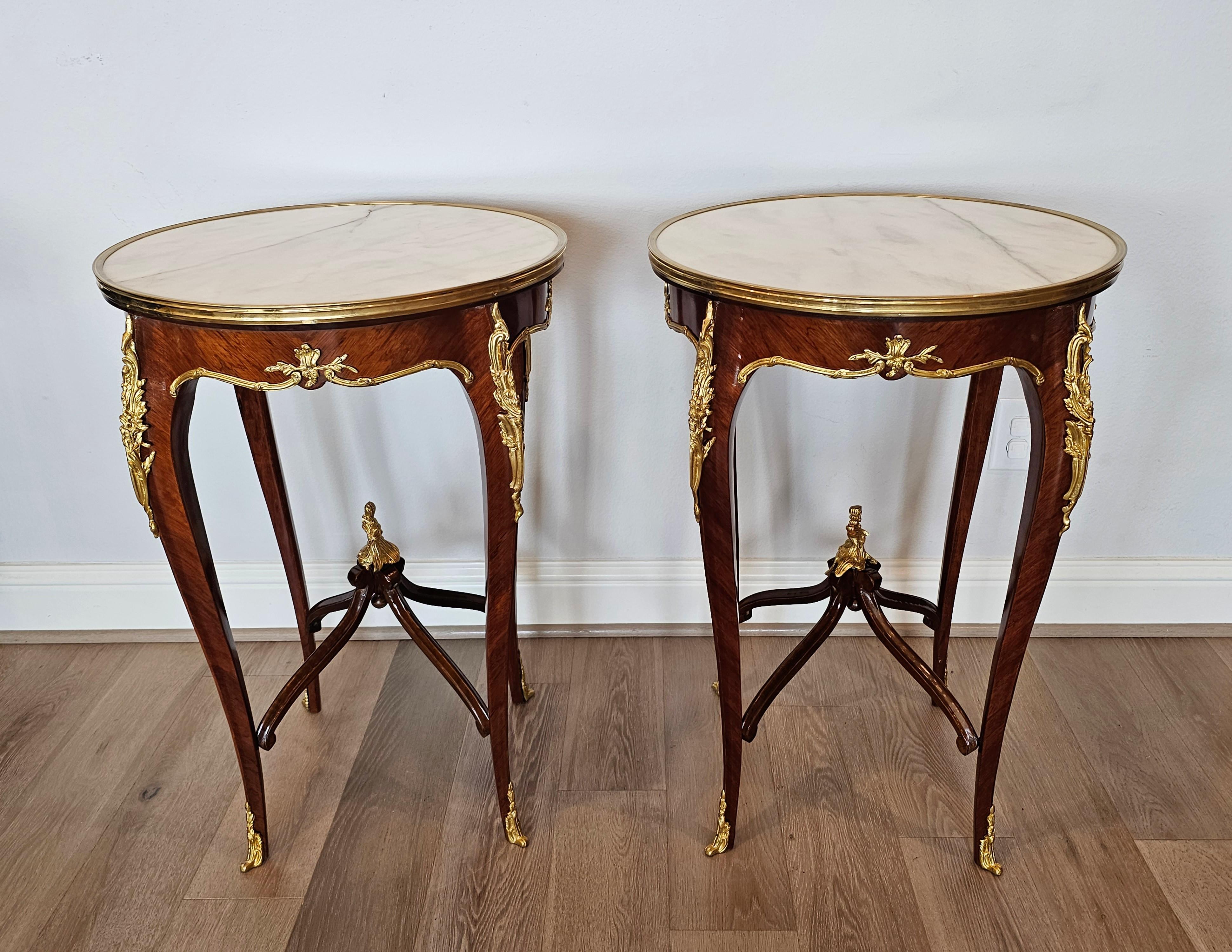 Pair of French Louis XV Style Gilt Bronze Mounted Kingwood Side Tables For Sale 1
