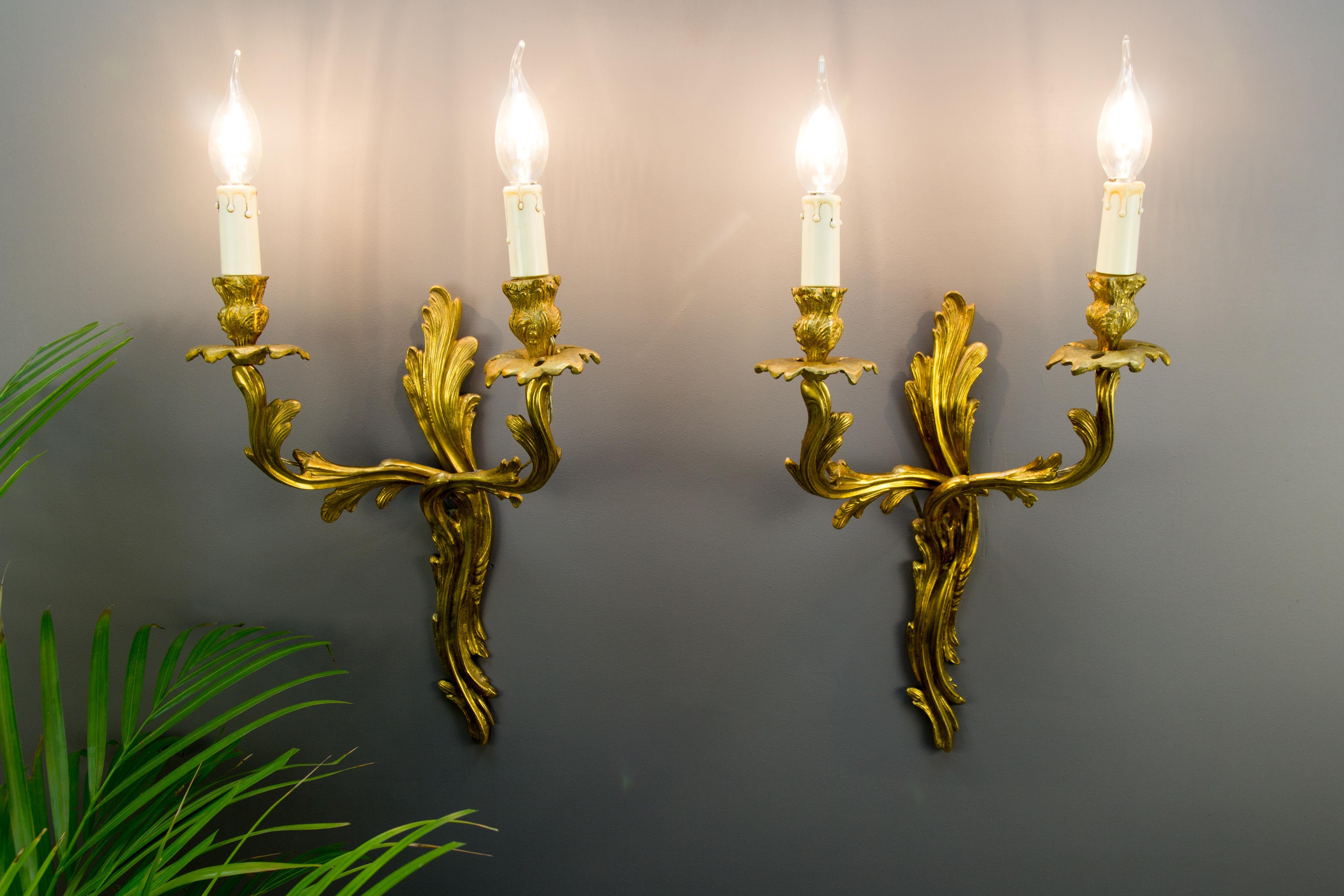 Pair of French Louis XV Style Two-Light Gilt Bronze Sconces, 1930s 16