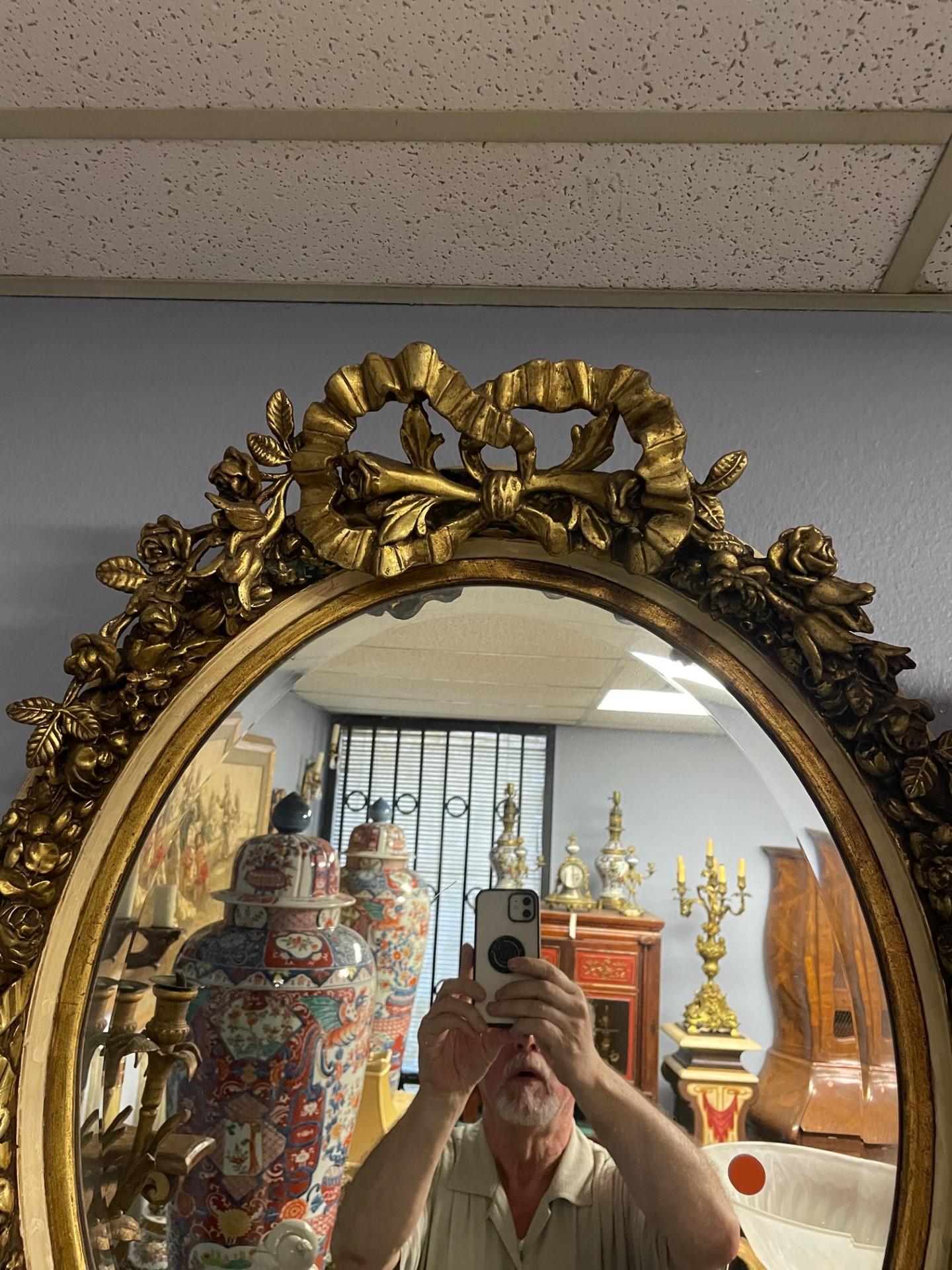 Pair of French Louis XV Style Gilt Oval Mirrors For Sale 3
