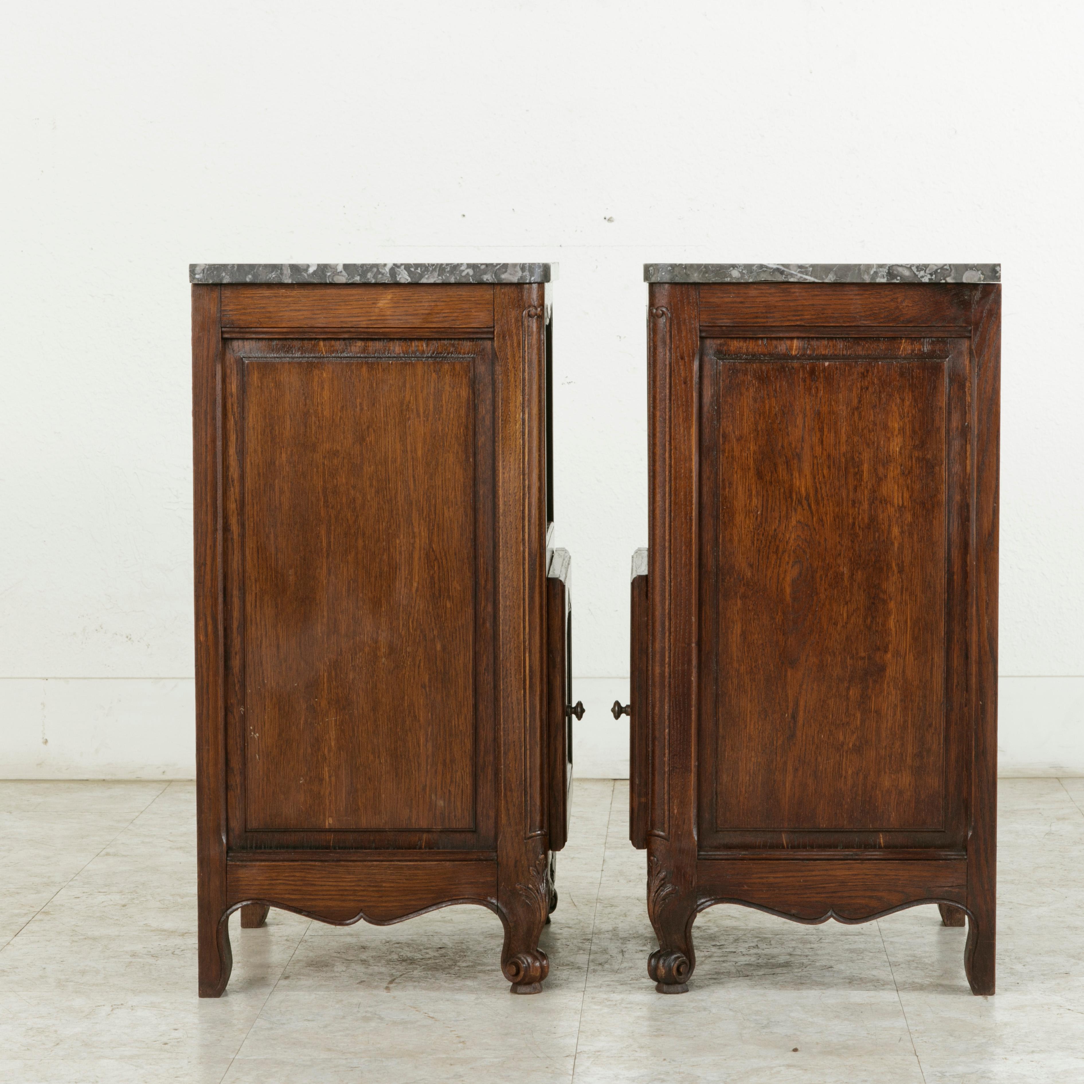 Pair of French Louis XV Style Hand-Carved Oak Nightstands with Marble Top, Niche 3