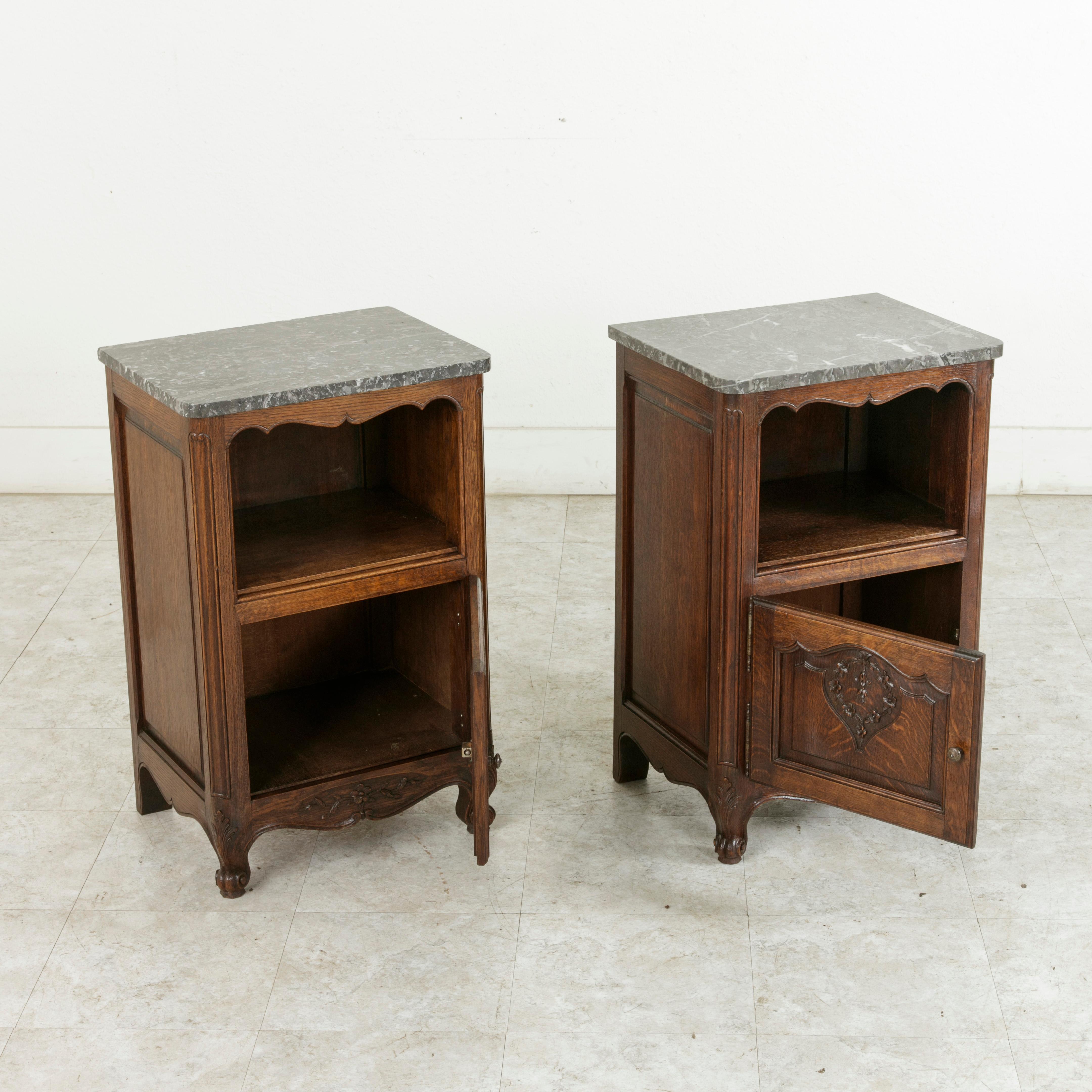 Pair of French Louis XV Style Hand-Carved Oak Nightstands with Marble Top, Niche 5