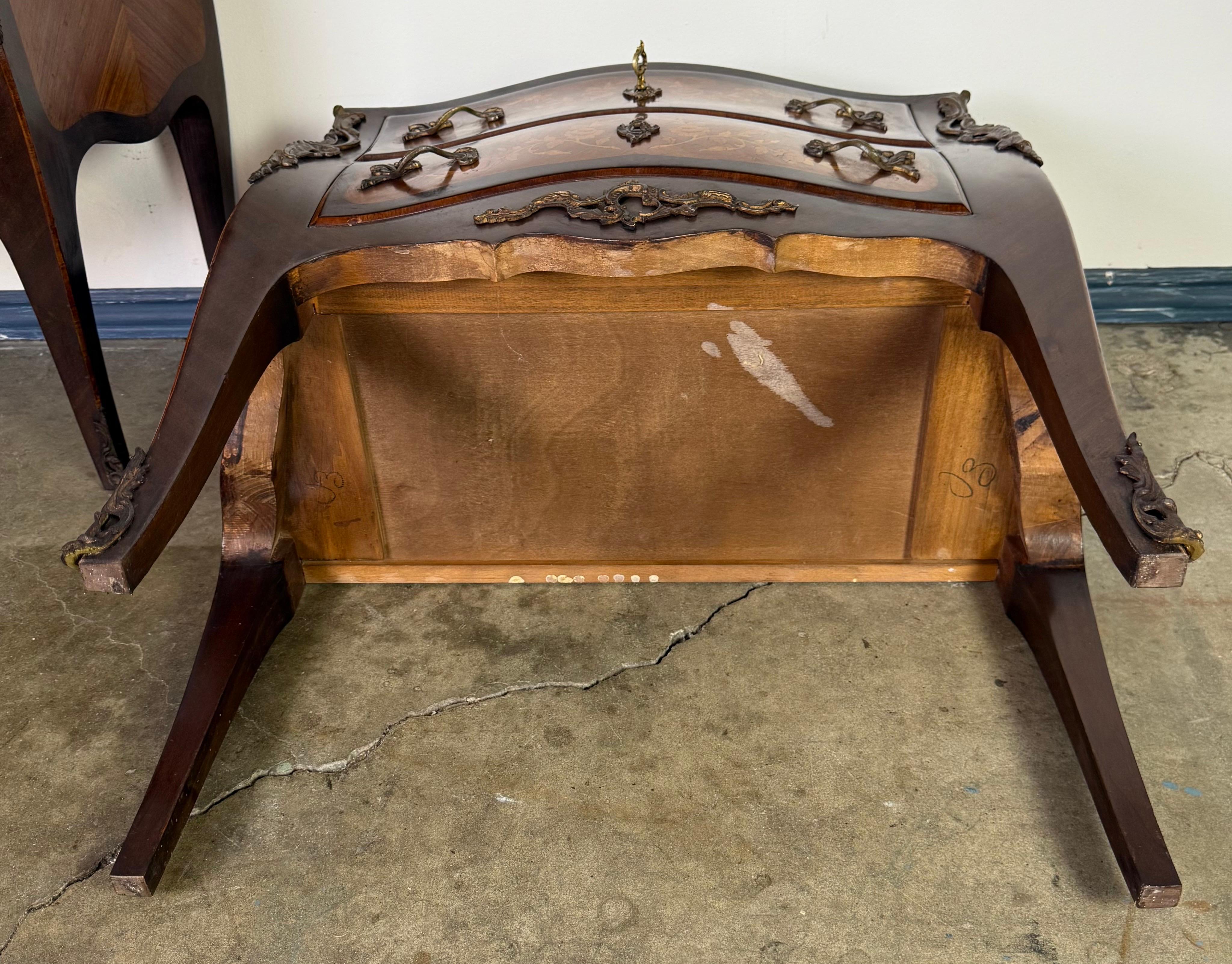 Pair of French Louis XV Style Marble-Top Commodes For Sale 11