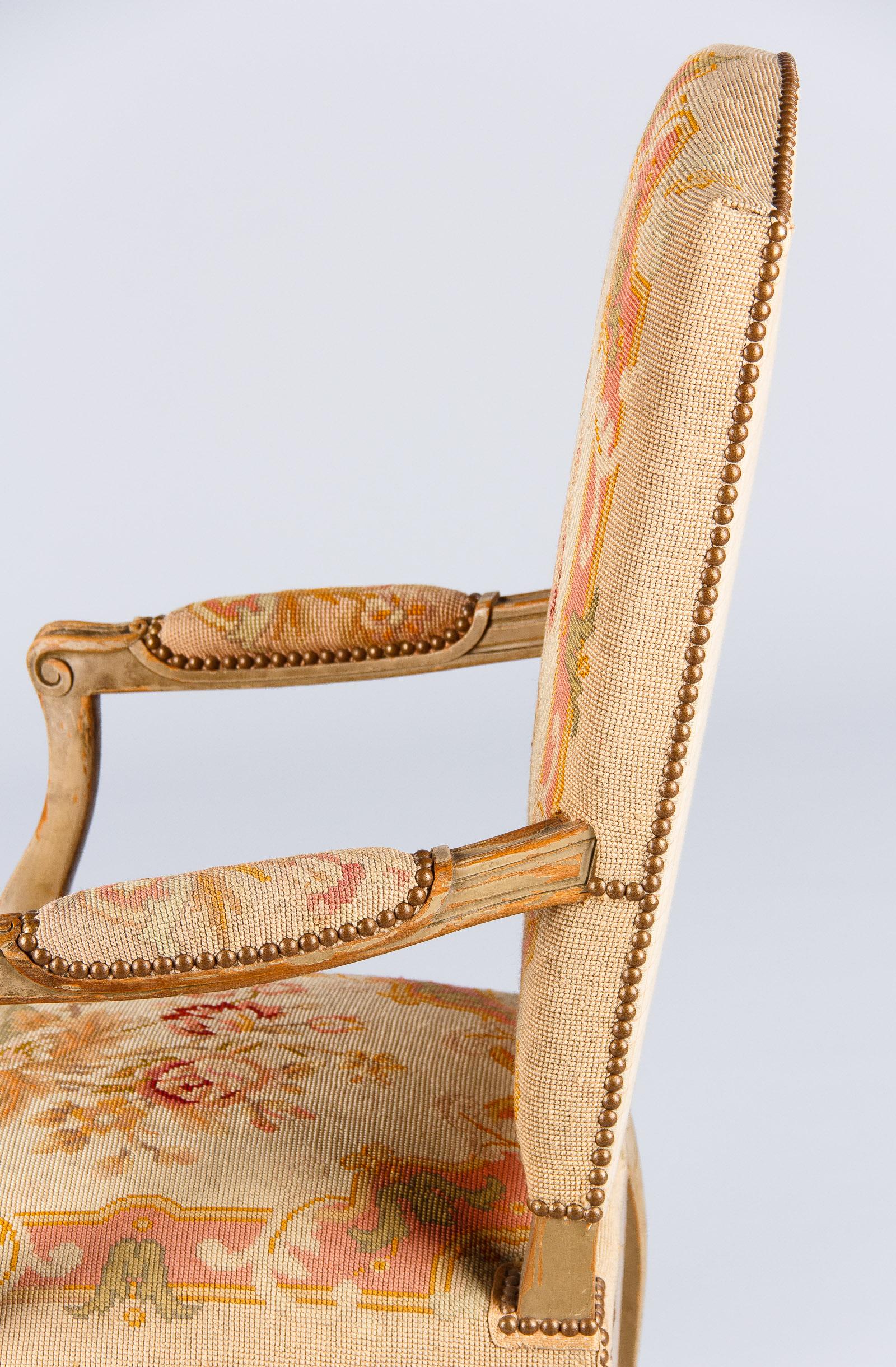 Pair of French Louis XV Style Painted Armchairs, circa 1920s 7