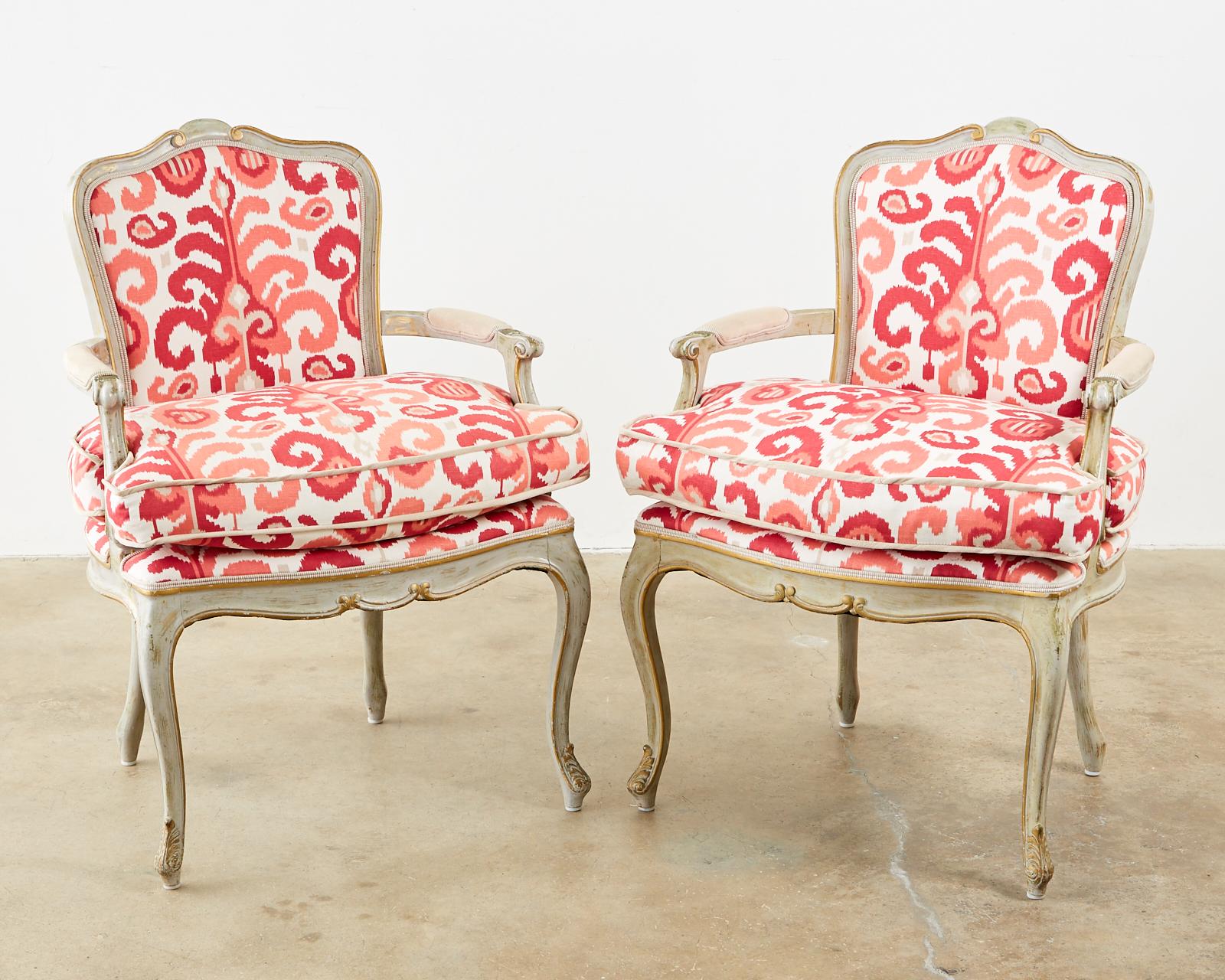 Pair of French Louis XV Style Painted Fauteuil Armchairs In Good Condition In Rio Vista, CA