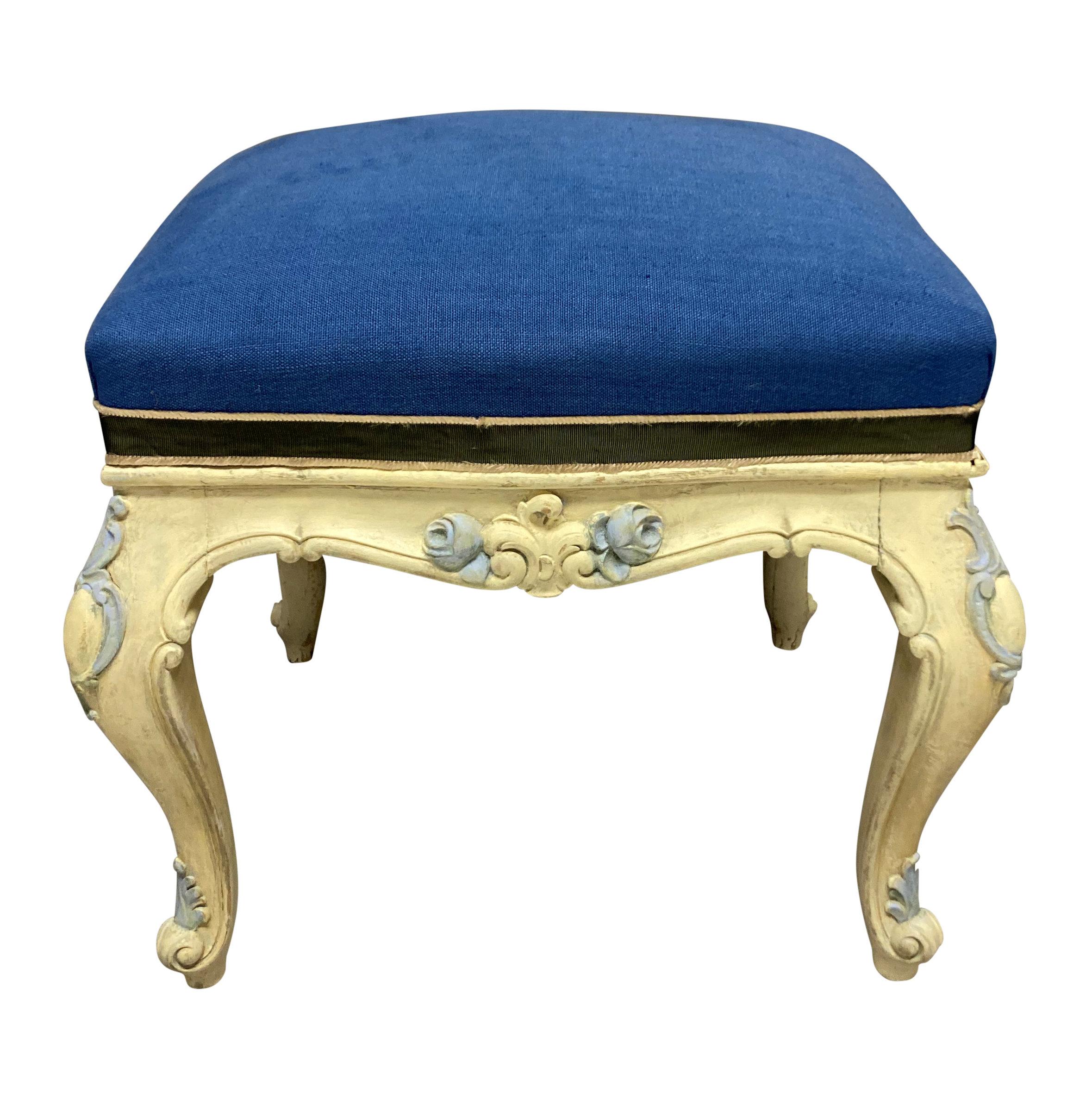 Pair Of French Louis XV Style Painted Stools For Sale 2
