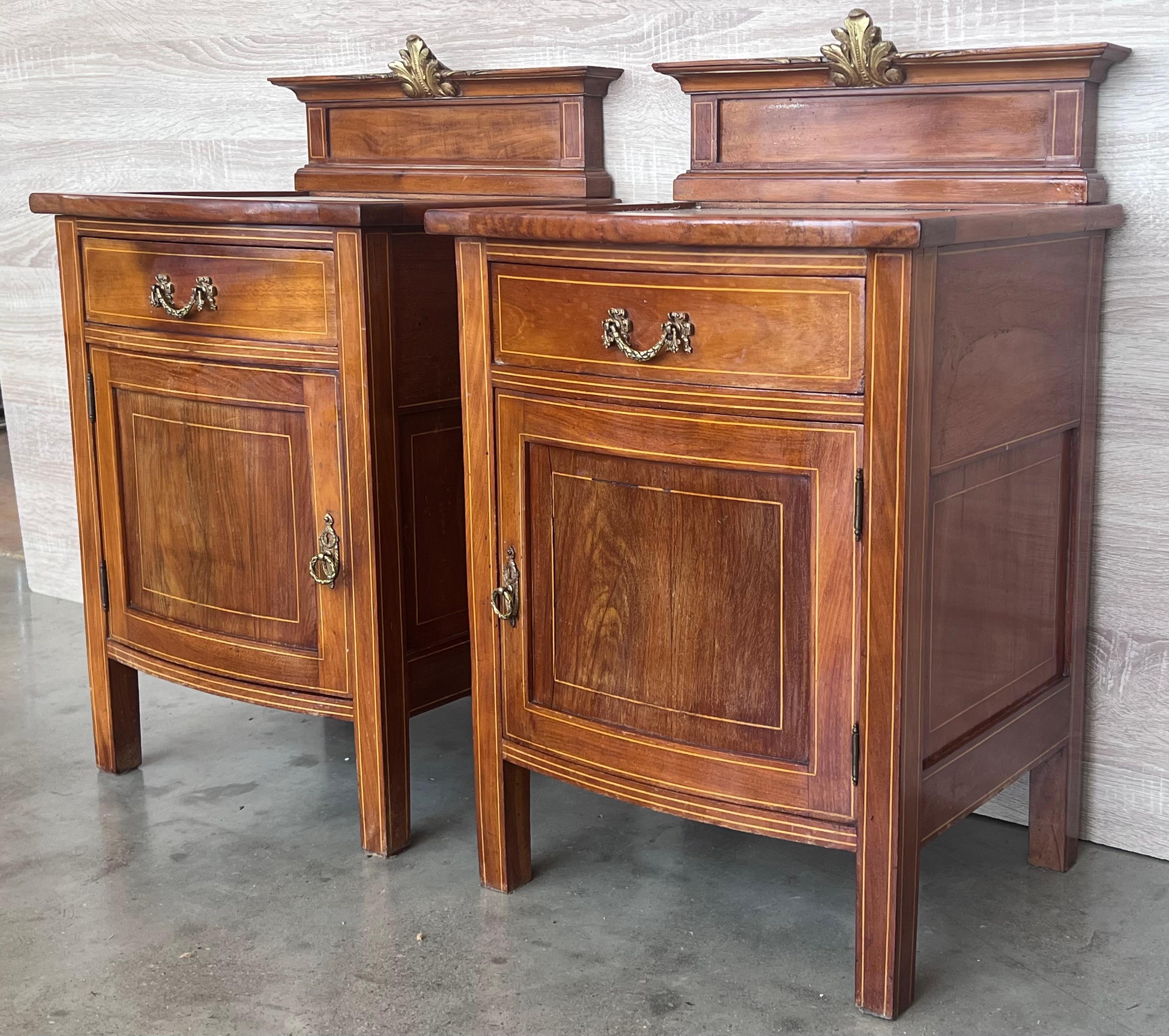 Pair of French Louis XV Style Satinwood One Door Nightstand Bedside Cabinet For Sale 2