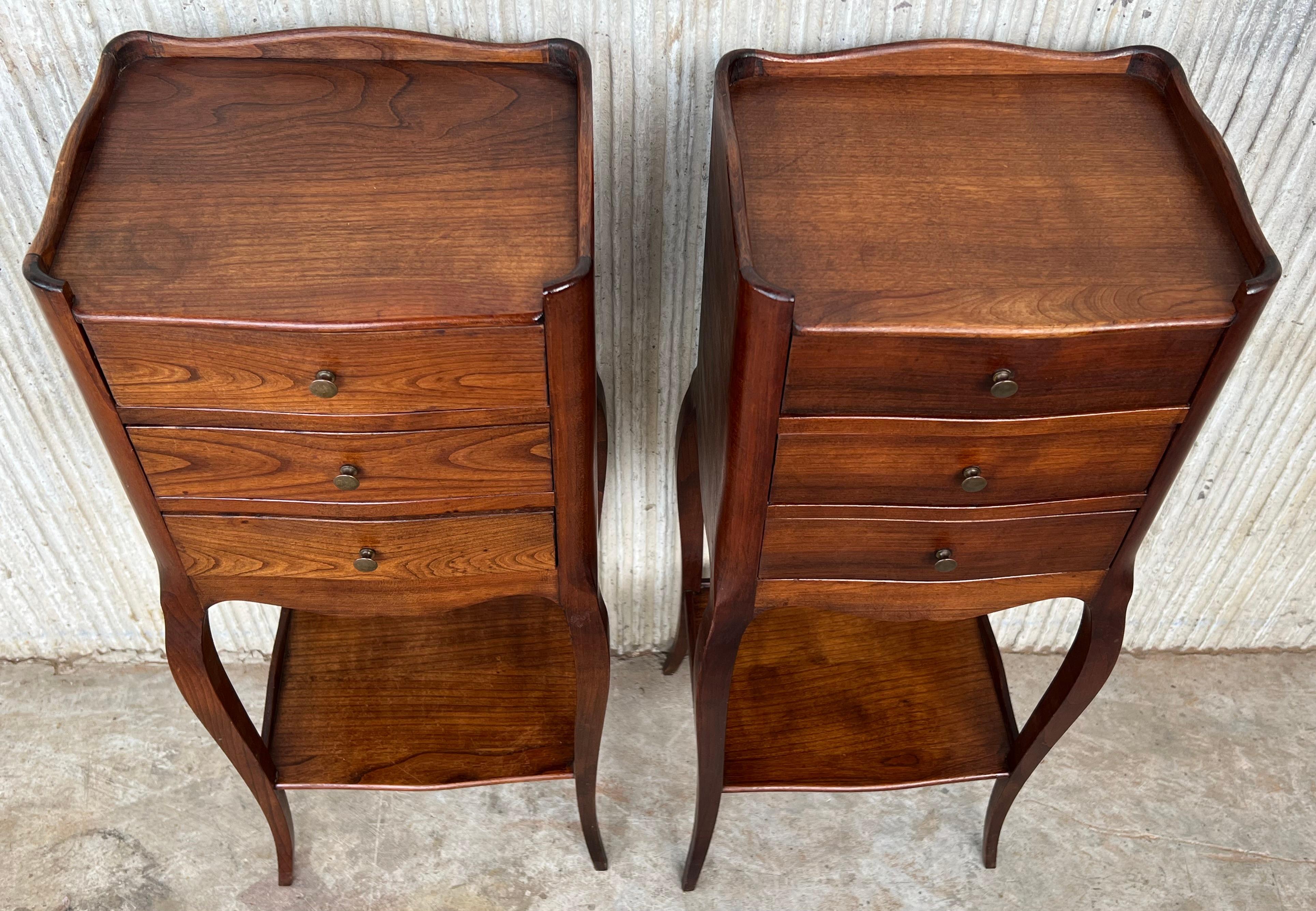 19th Century Pair of French Louis XV Style Walnut Bedside Tables with Three Drawers and Shelv