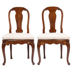 Antique Pair of French Louis XV Walnut Plank Seat Hall Chairs on Cabriole Legs, 1800s
