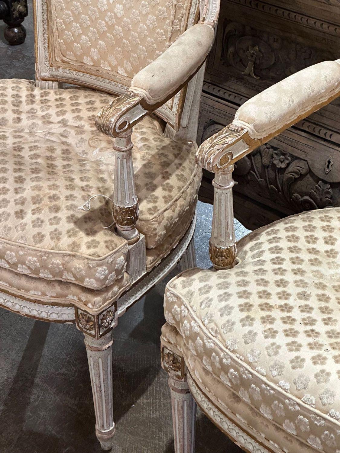 Pair of French Louis XVI Armchairs In Good Condition In Dallas, TX