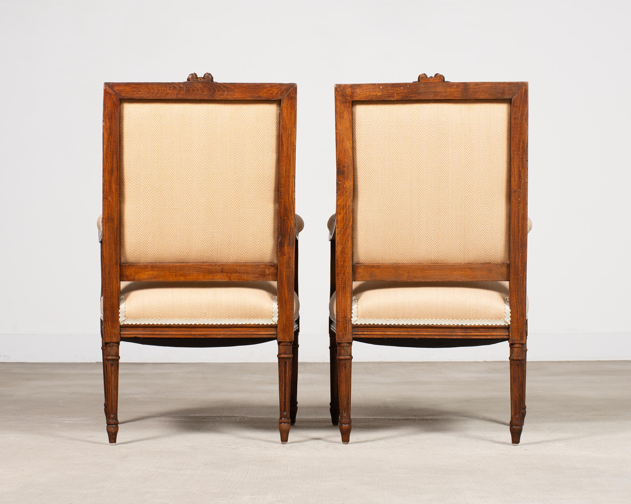 Pair of French Louis XVI Carved Walnut Fauteuil Armchairs For Sale at ...