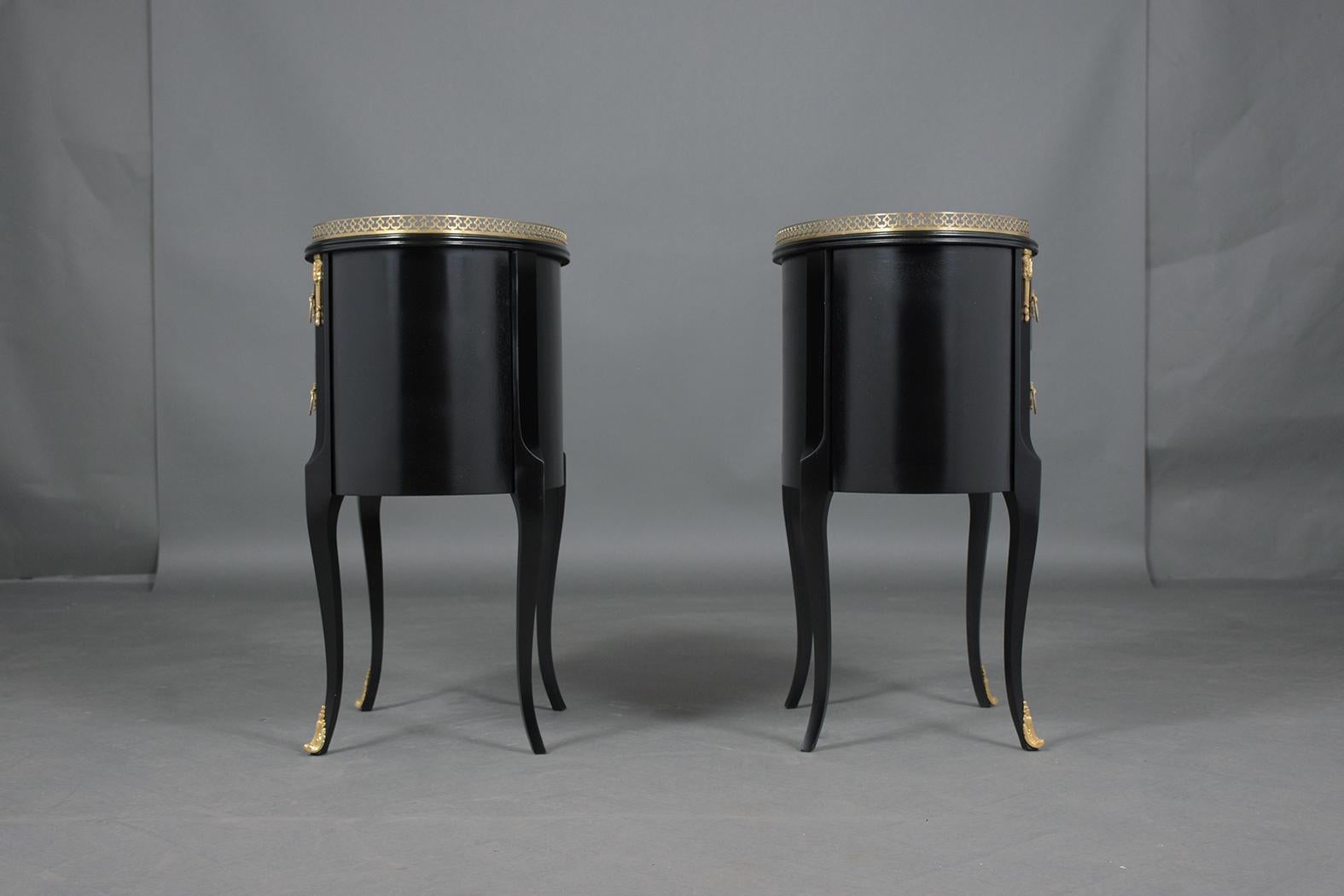 Pair of French Louis XVI Commodes 5