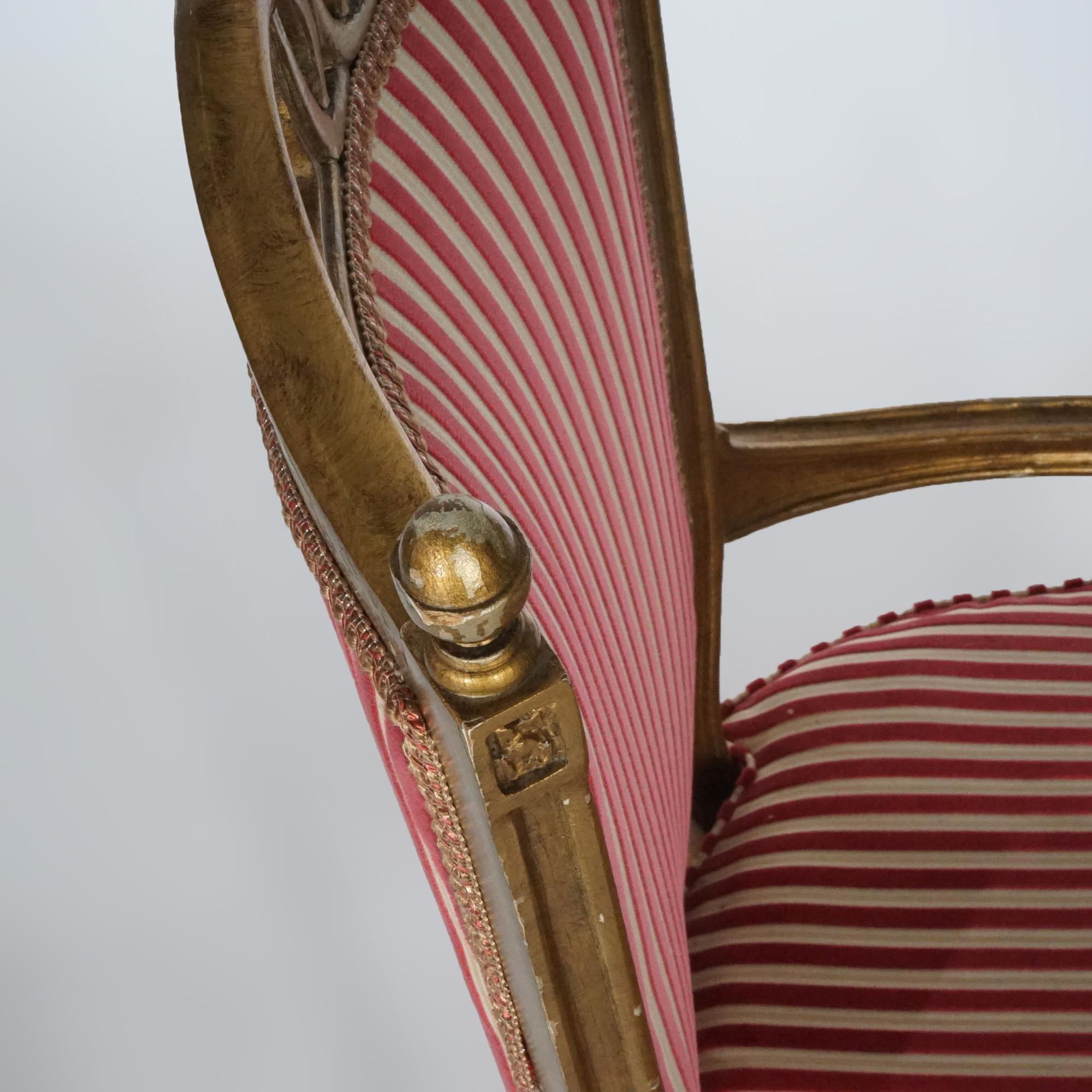 Paar französische Louis-XVI-Sessel aus vergoldetem Holz, gepolstert, 20. Jahrhundert im Angebot 7