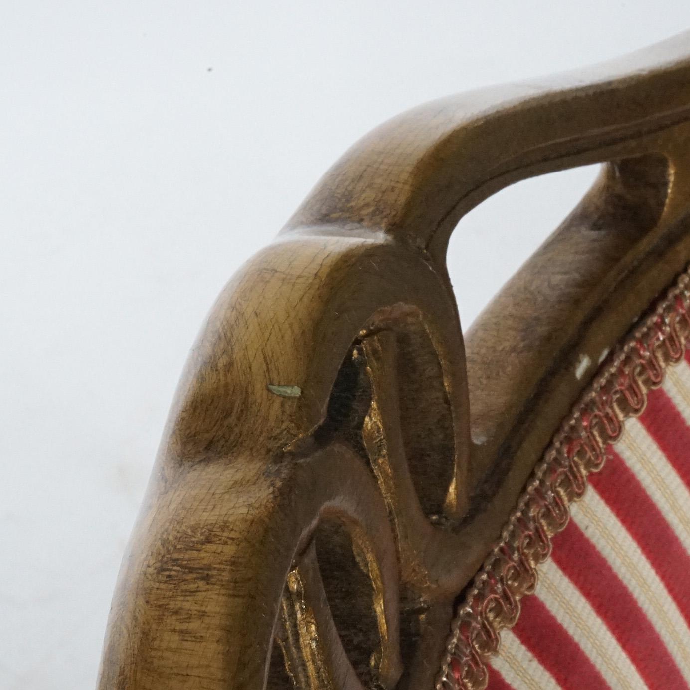 Paar französische Louis-XVI-Sessel aus vergoldetem Holz, gepolstert, 20. Jahrhundert im Angebot 3