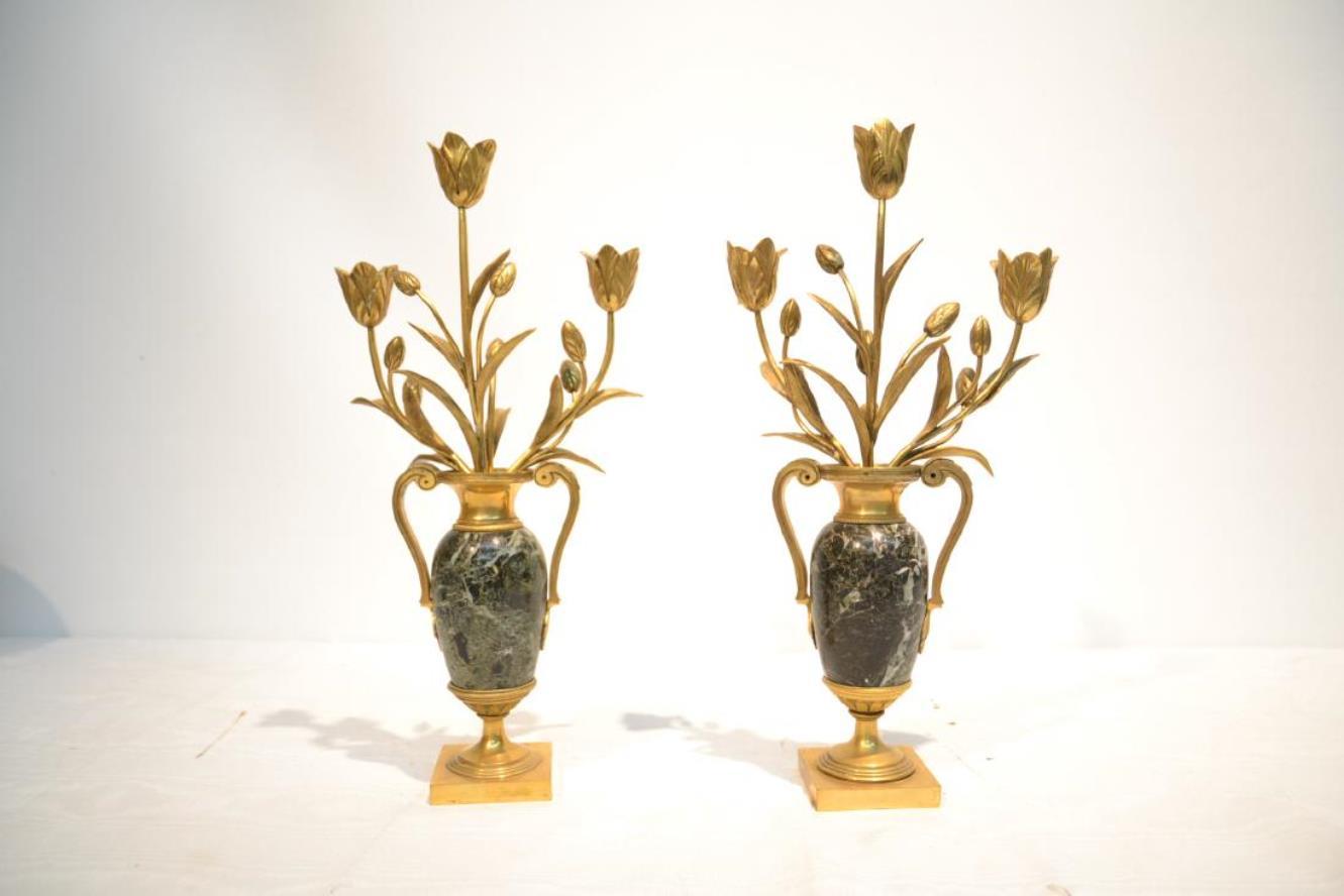 Luigi XVI Pair of French Louis XVI Marble and Gilt Bronze Candlesticks or Cassolettes in vendita