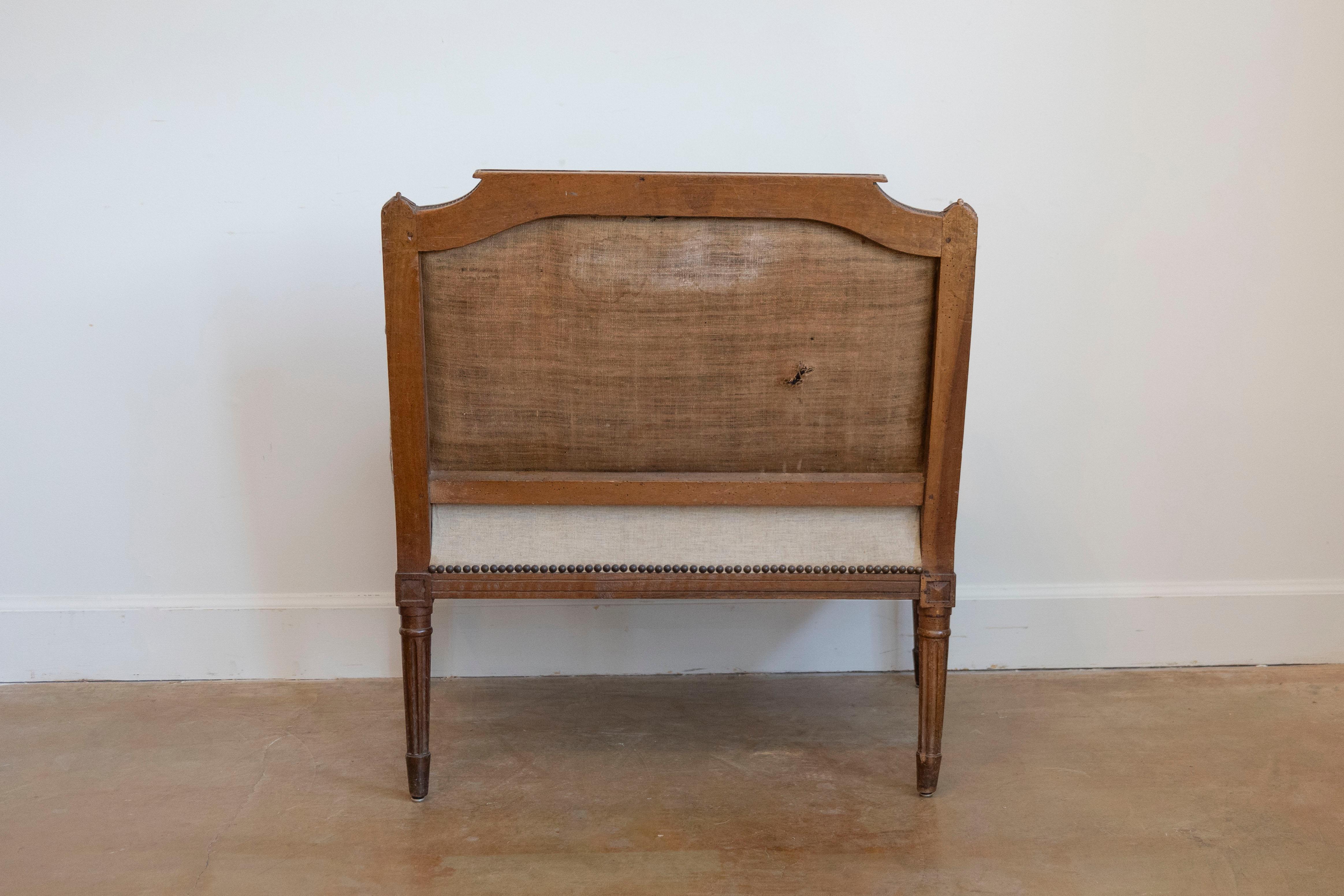 Pair of French Louis XVI Period 1790s Bergère Marquise Chairs with Upholstery For Sale 1
