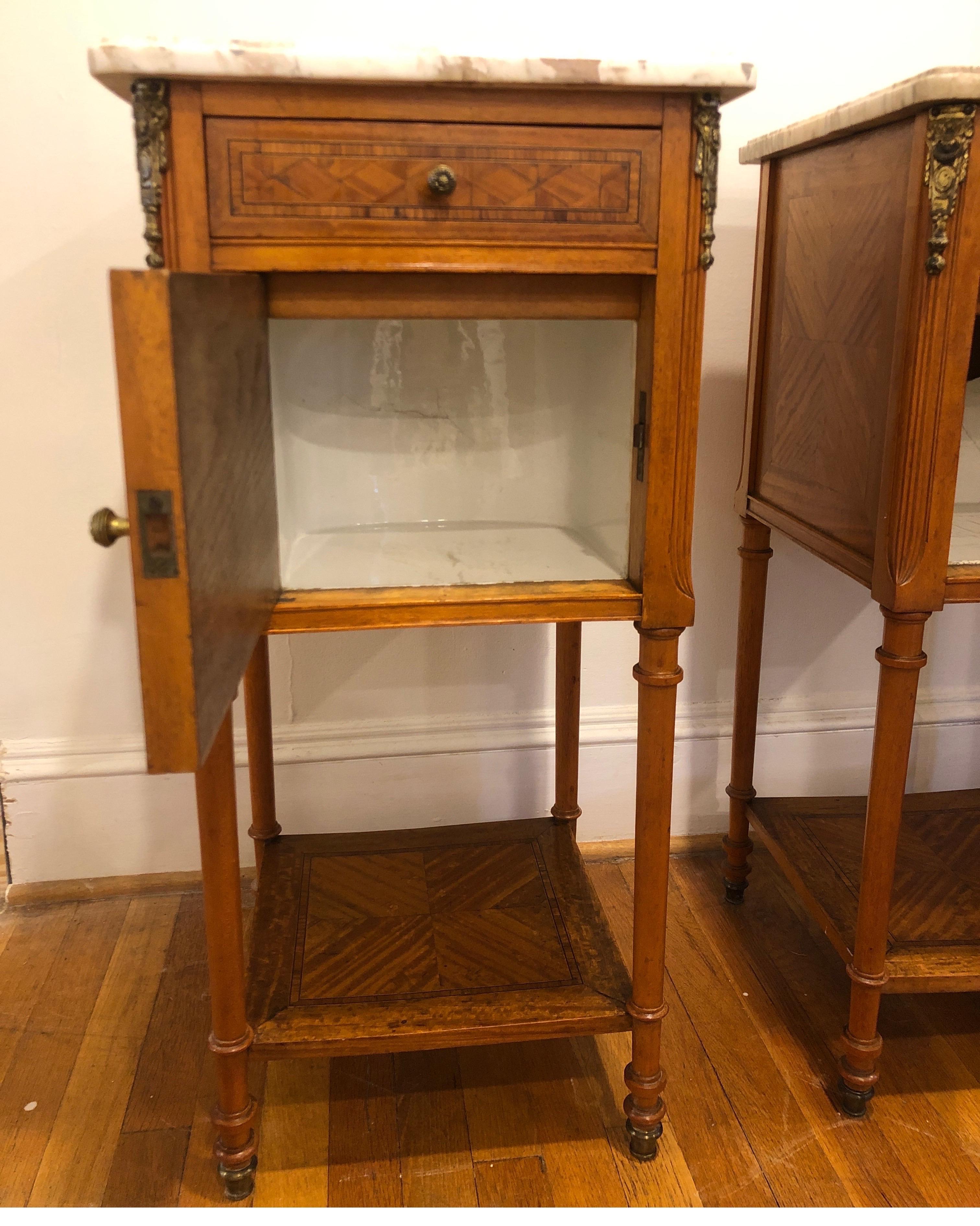 Pair of French Louis XVI Side Tables with Marble Tops For Sale 4