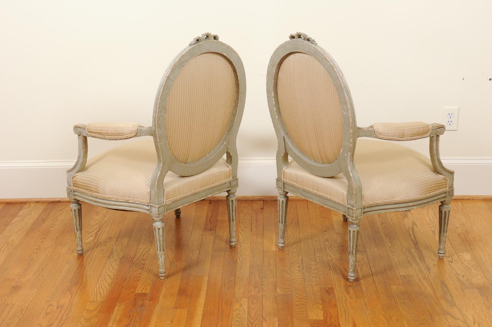 Pair of French Louis XVI Style 1850s Oval Back Armchairs with Carved Ribbons 5