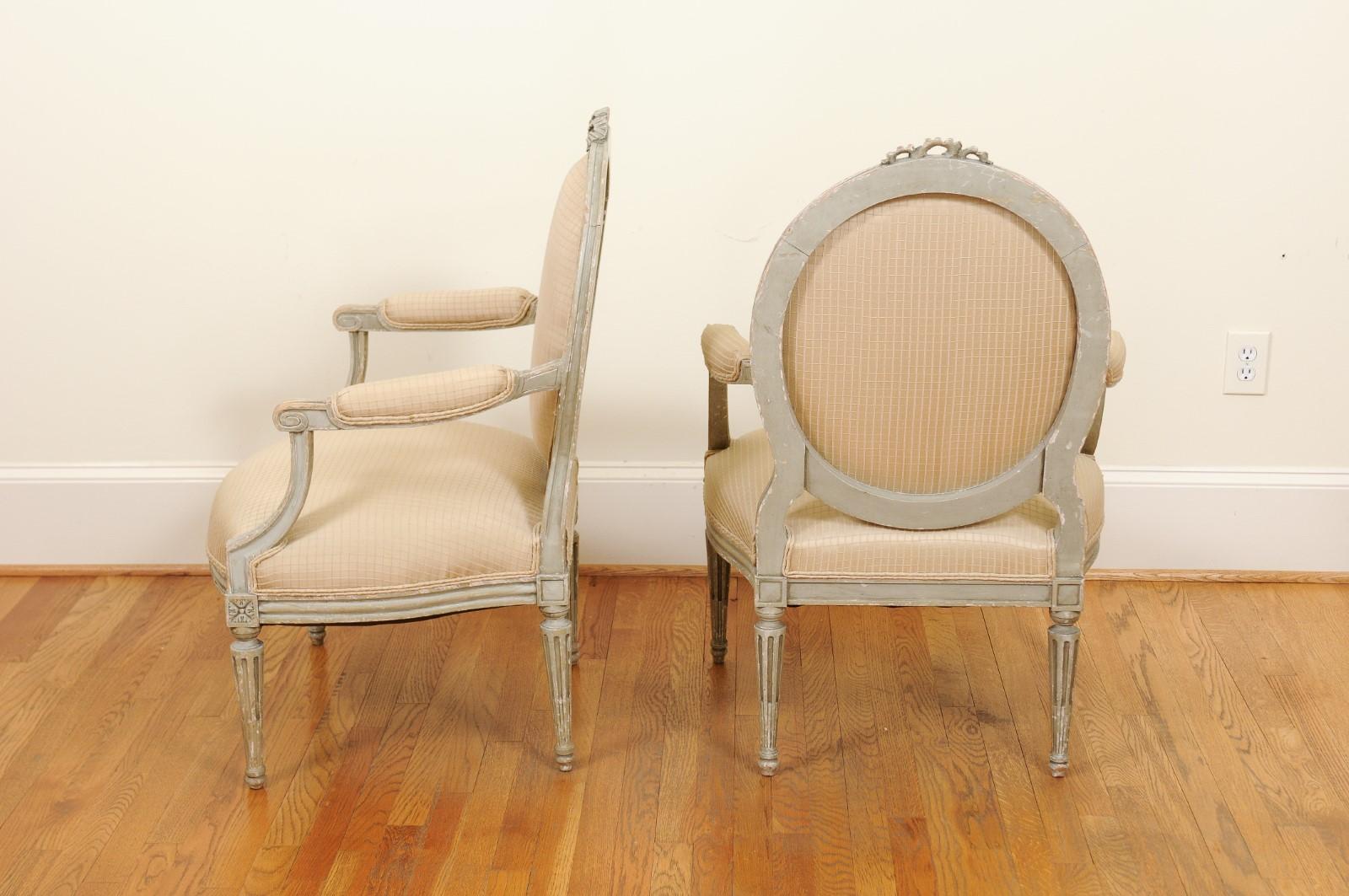 Pair of French Louis XVI Style 1850s Oval Back Armchairs with Carved Ribbons 6