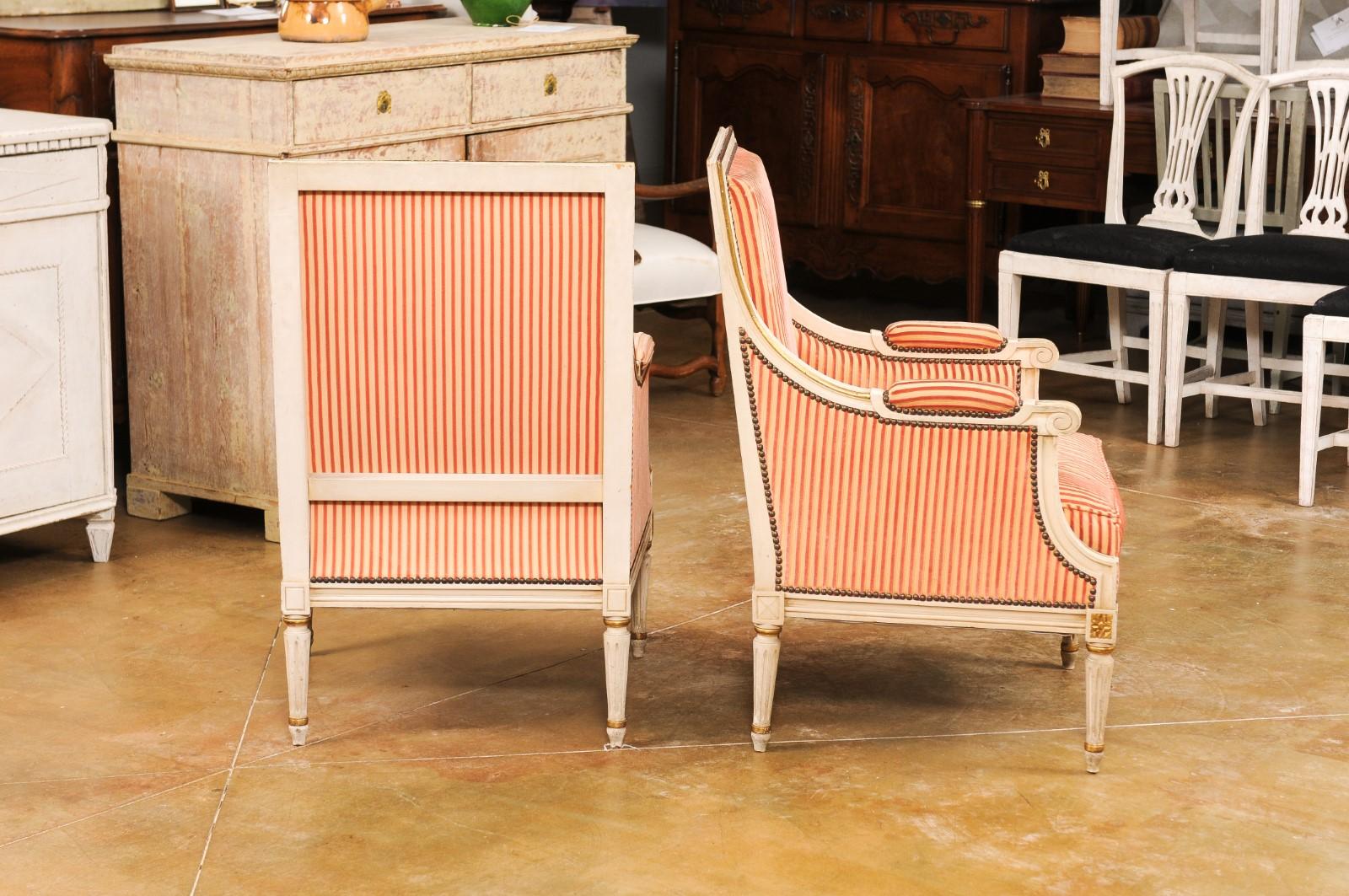 Pair of French Louis XVI Style 1900s Bergères à la Reine Chairs with Upholstery 4