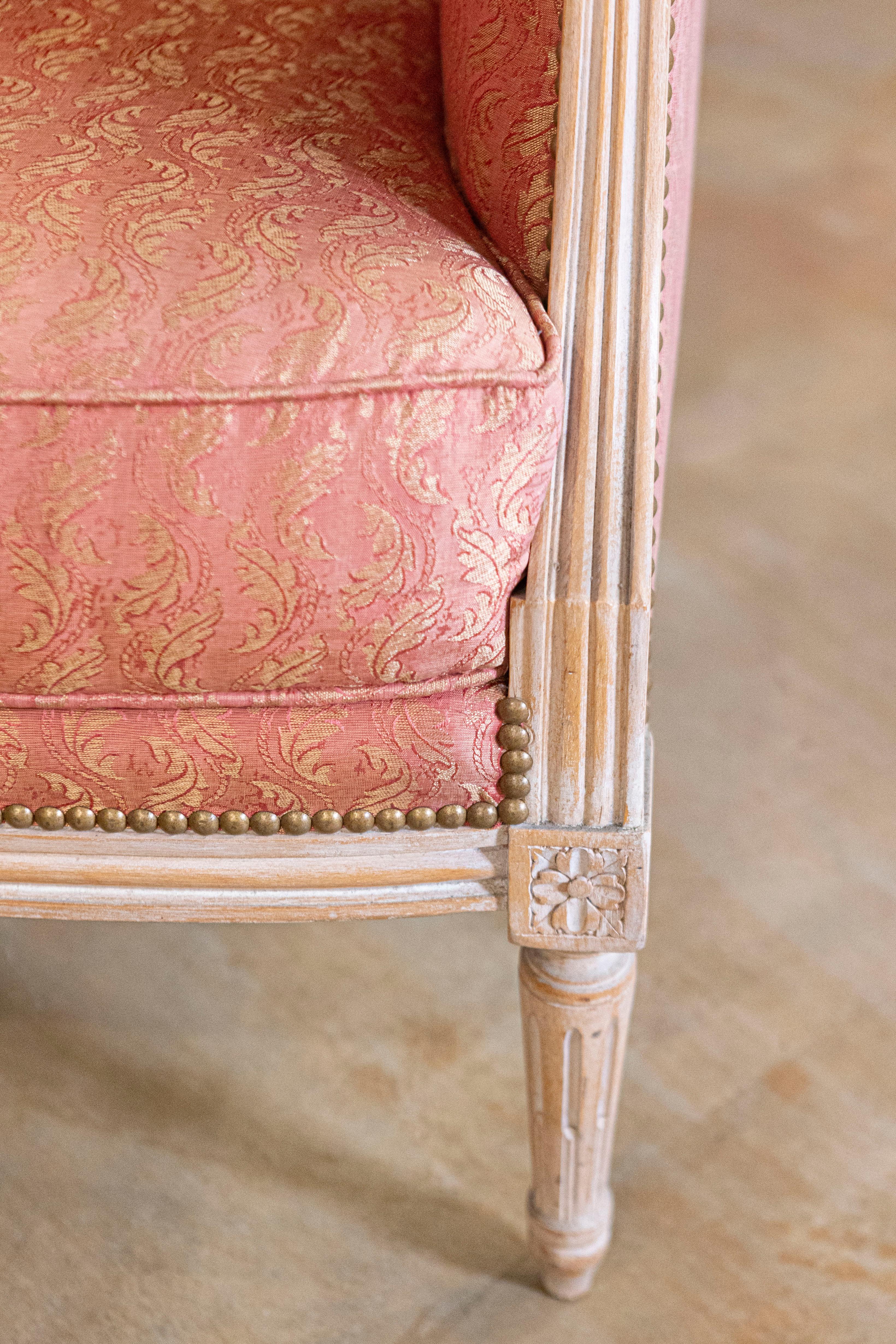Pair of French Louis XVI Style 1900s Painted Bergères Chairs with Upholstery For Sale 3