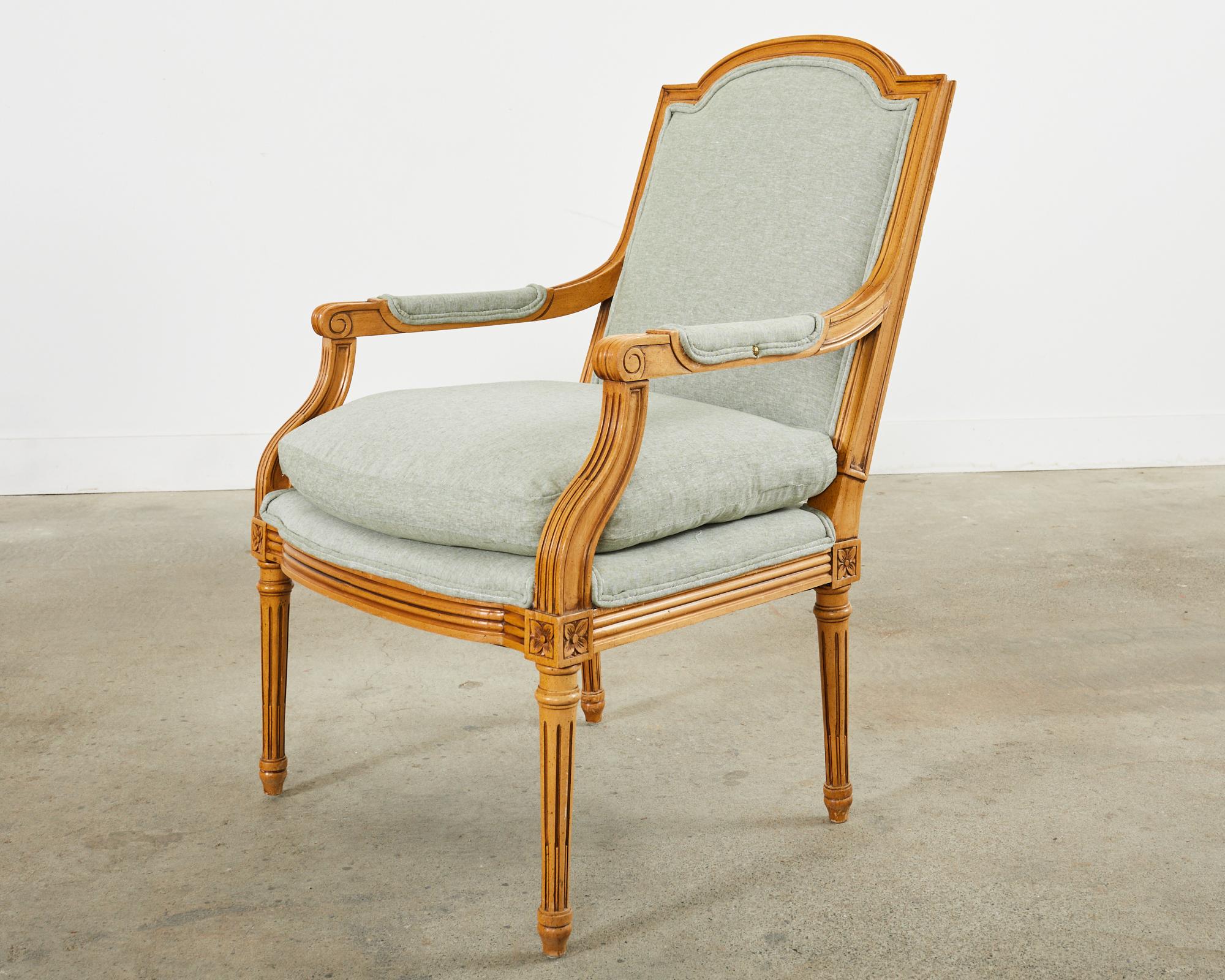 Pair of French Louis XVI Style Beechwood Fauteuil Armchairs  For Sale 2