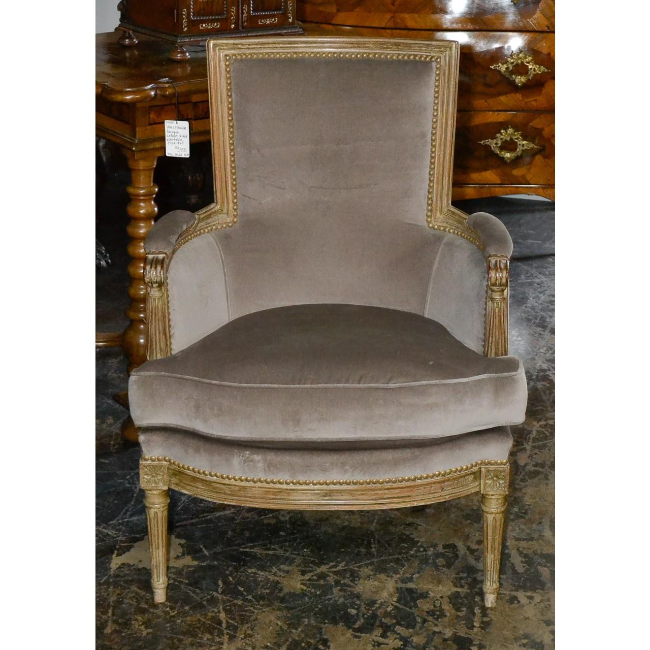  Pair of French Louis XVI Style Bergeres In Good Condition In Dallas, TX