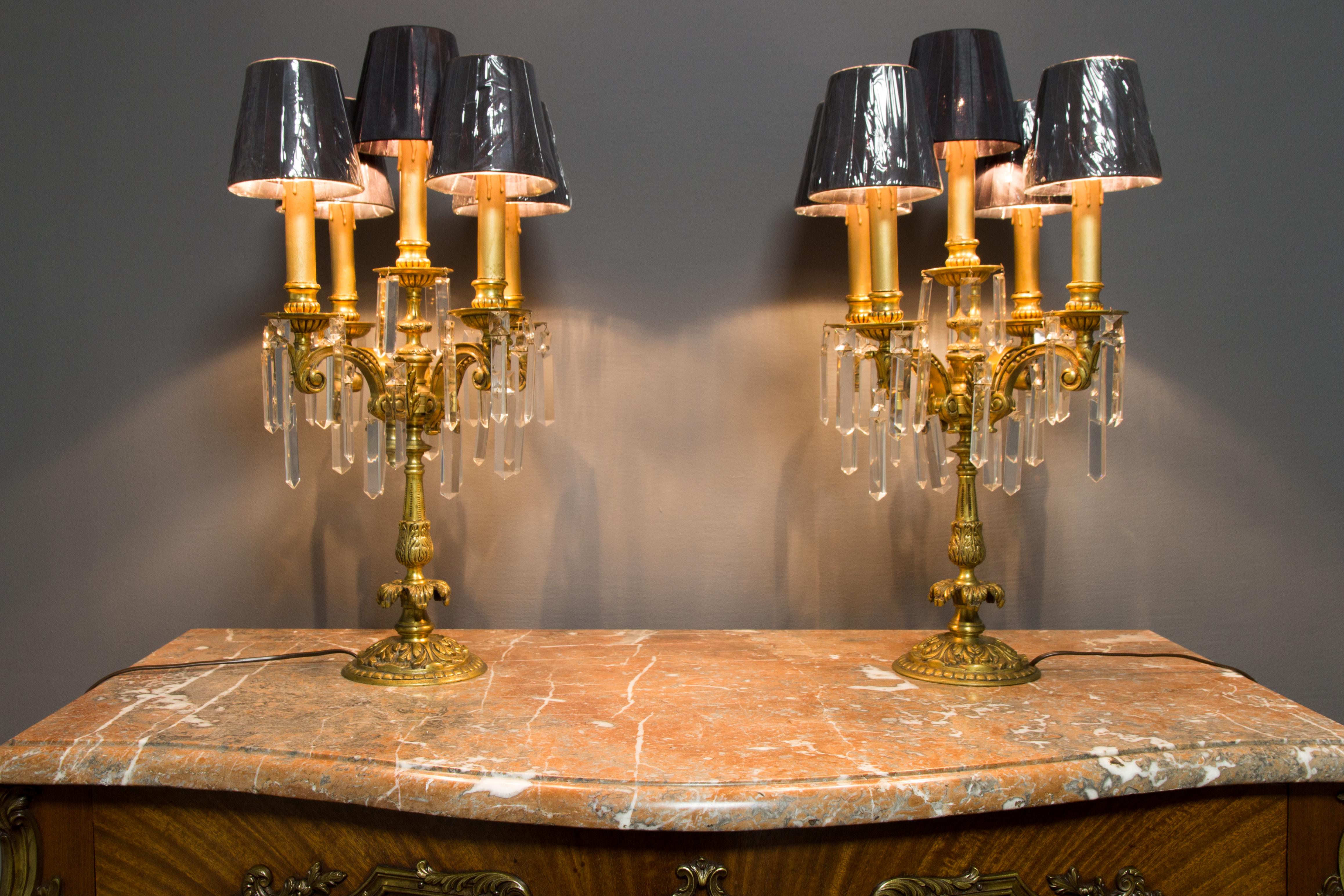 Early 20th Century Pair of French Louis XVI Style Bronze and Crystal Candelabra Table Lamps