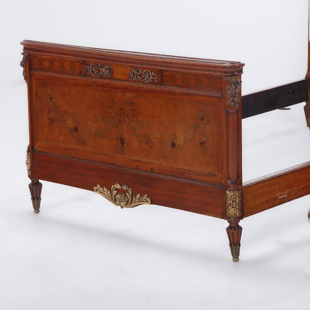 Early 20th Century Pair of French Louis XVI style bronze mounted twin beds C 1920. For Sale