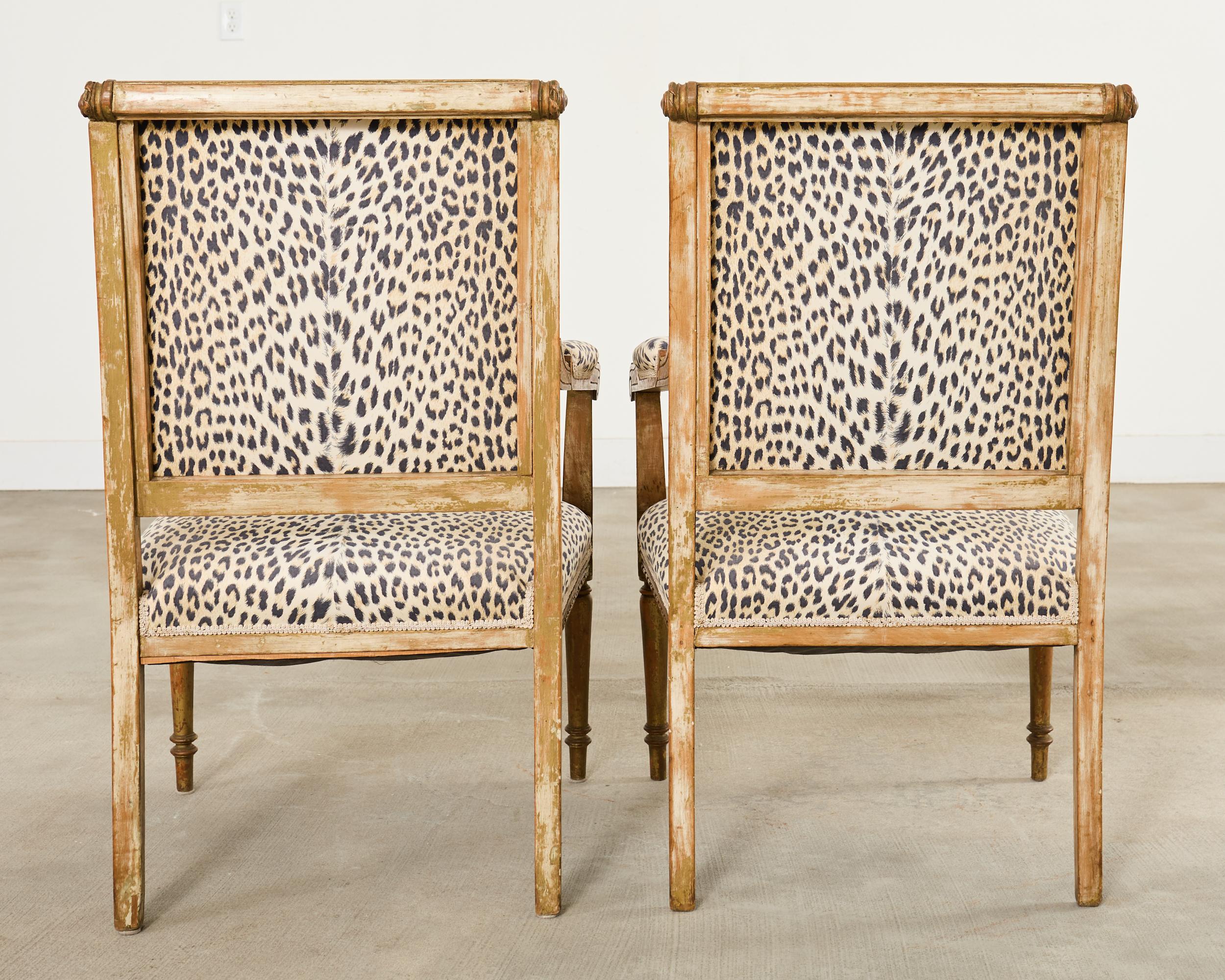 Pair of French Louis XVI Style Carved Beech Armchairs en vente 6