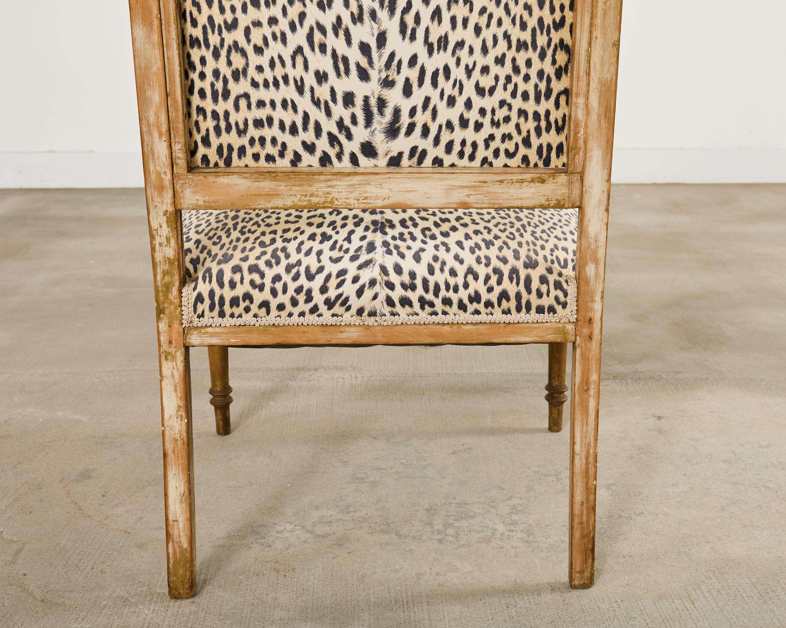 Pair of French Louis XVI Style Carved Beech Armchairs en vente 13