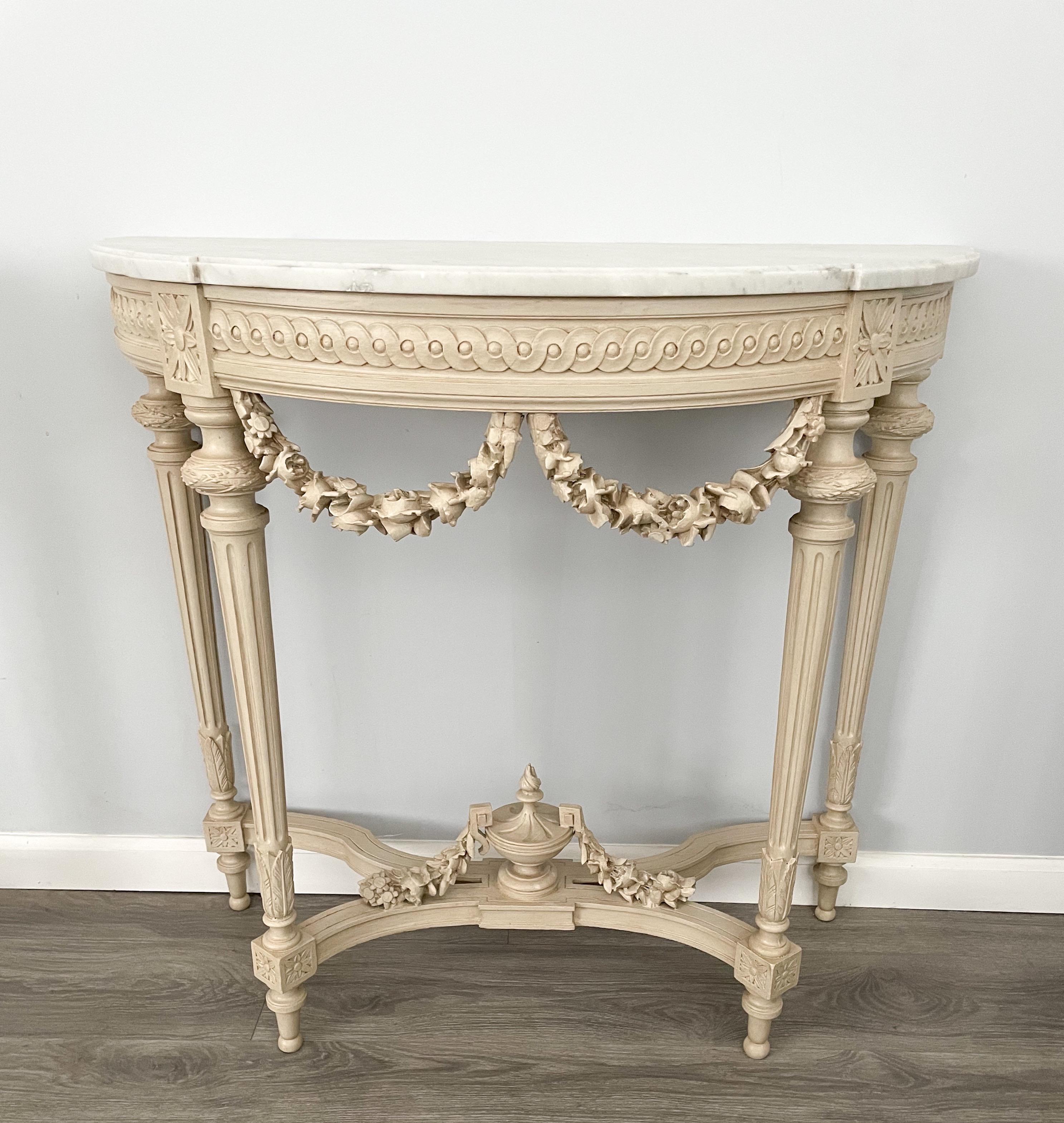 20th Century Pair of French Louis XVI-Style Console Tables