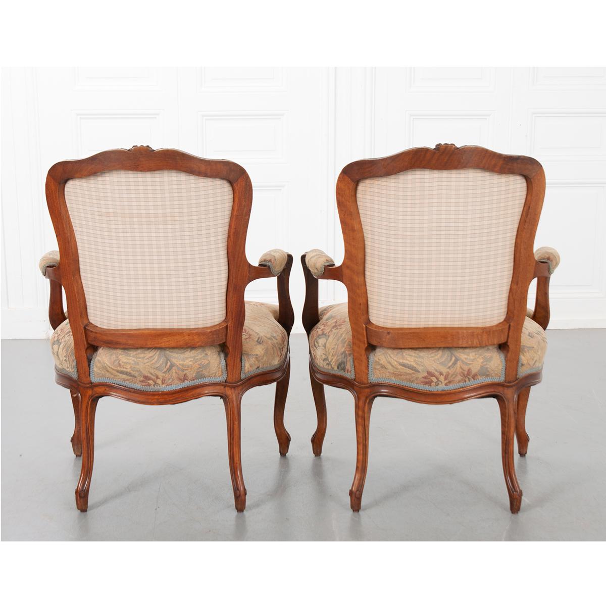 Pair of French Louis XVI-Style Fauteuils 5
