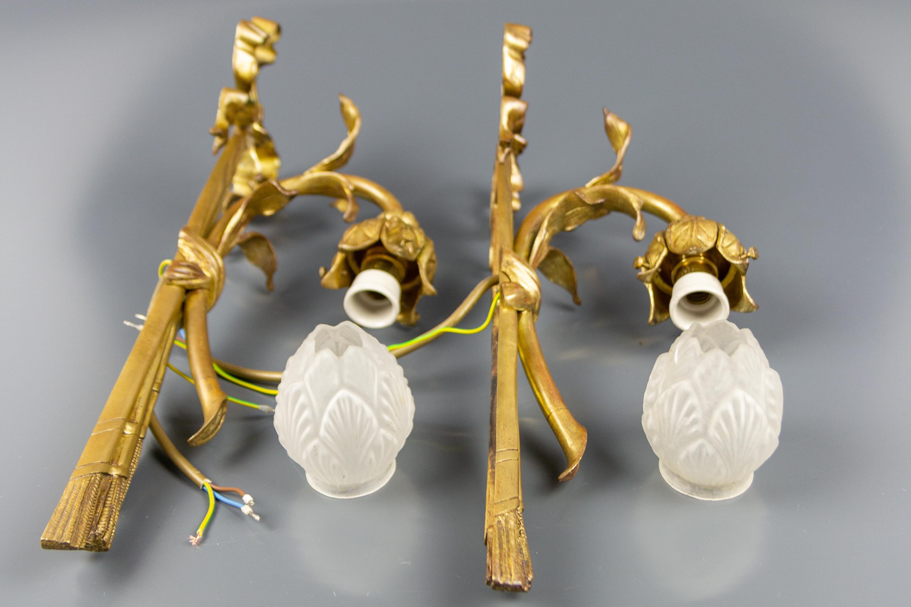 Pair of French Louis XVI Style Gilded Bronze and White Glass Sconces, 1920s 12