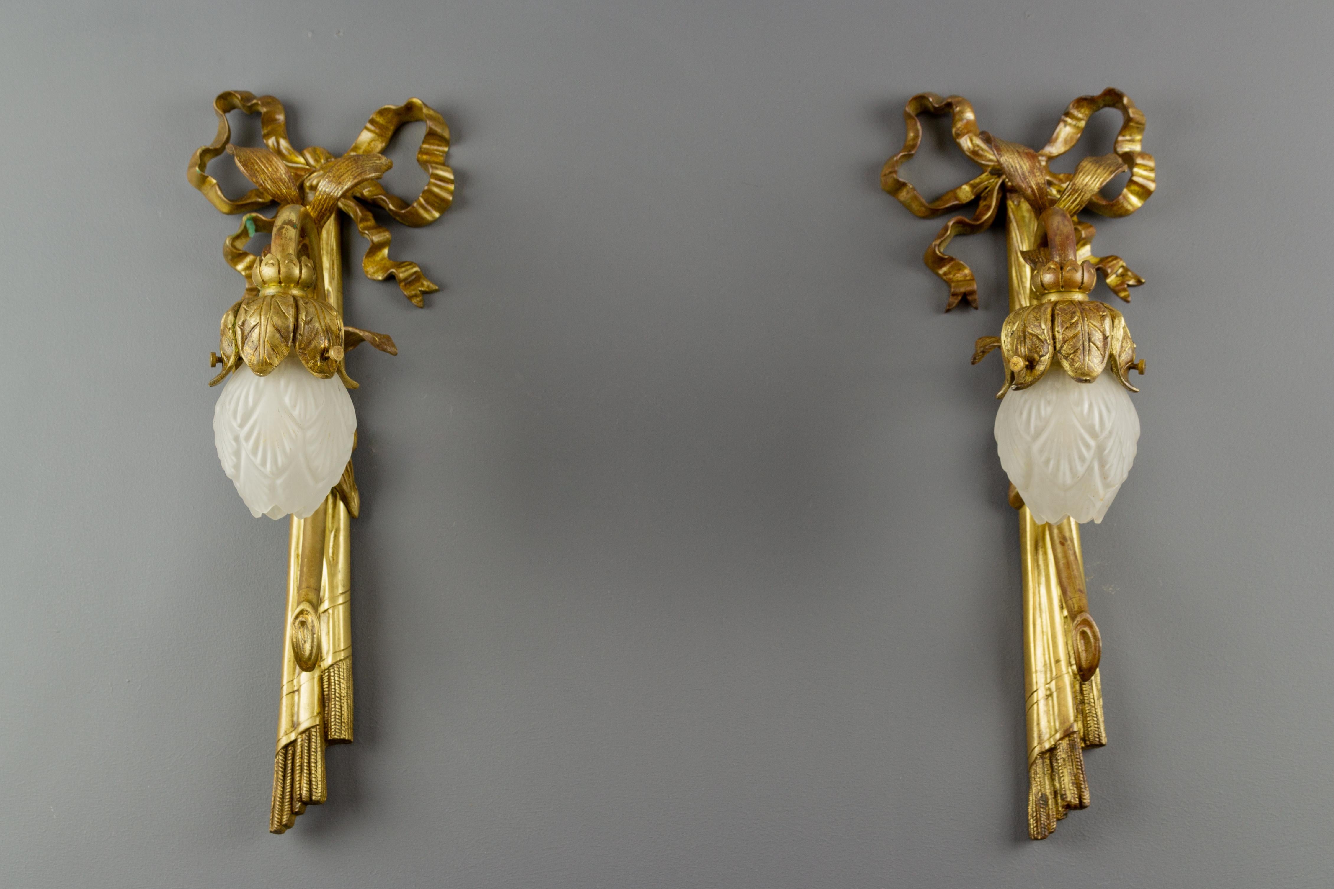 Pair of French Louis XVI Style Gilded Bronze and White Glass Sconces, 1920s 1