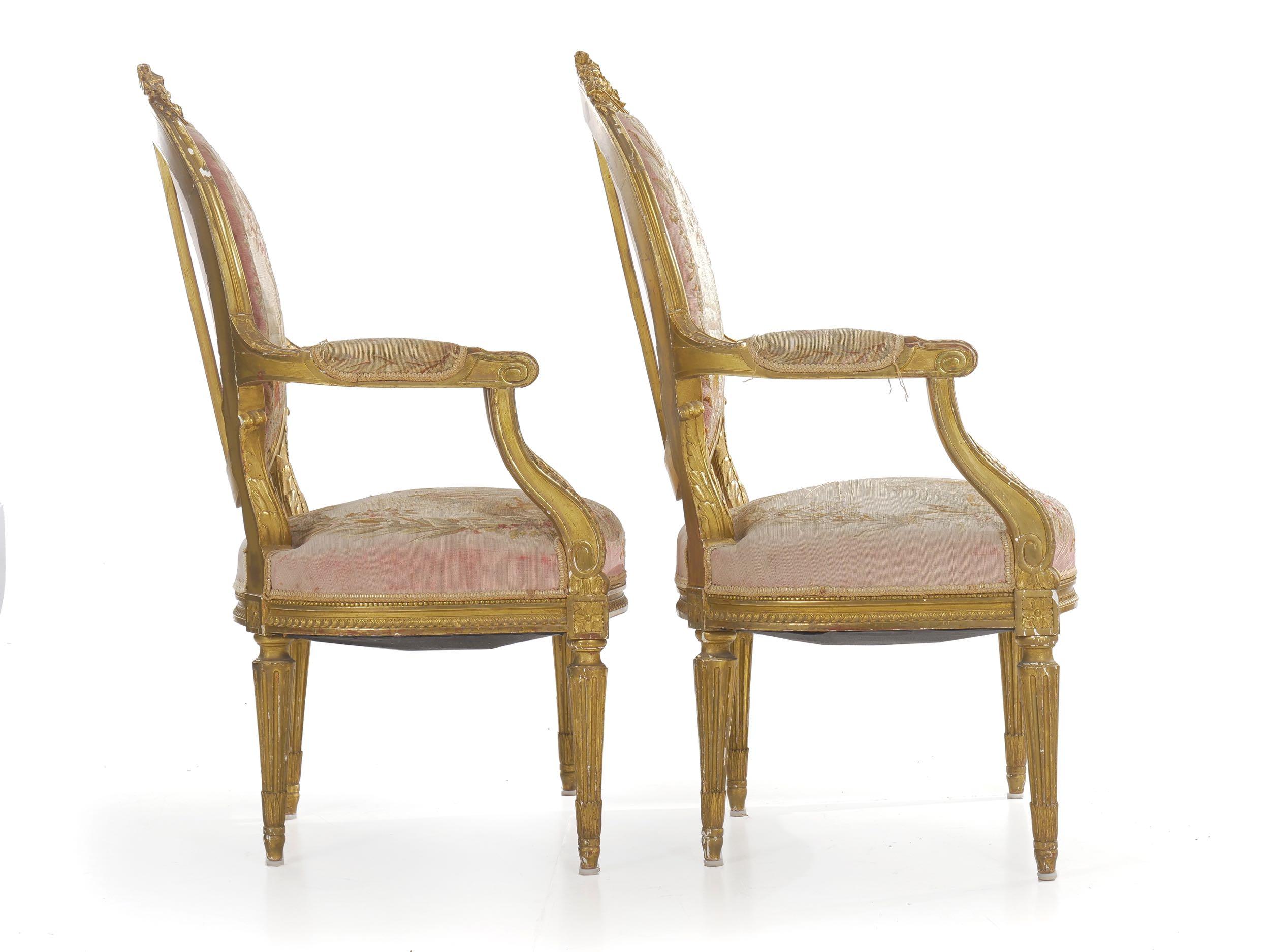 Pair of French Louis XVI Style Giltwood Antique Armchairs Fauteuils In Good Condition In Shippensburg, PA