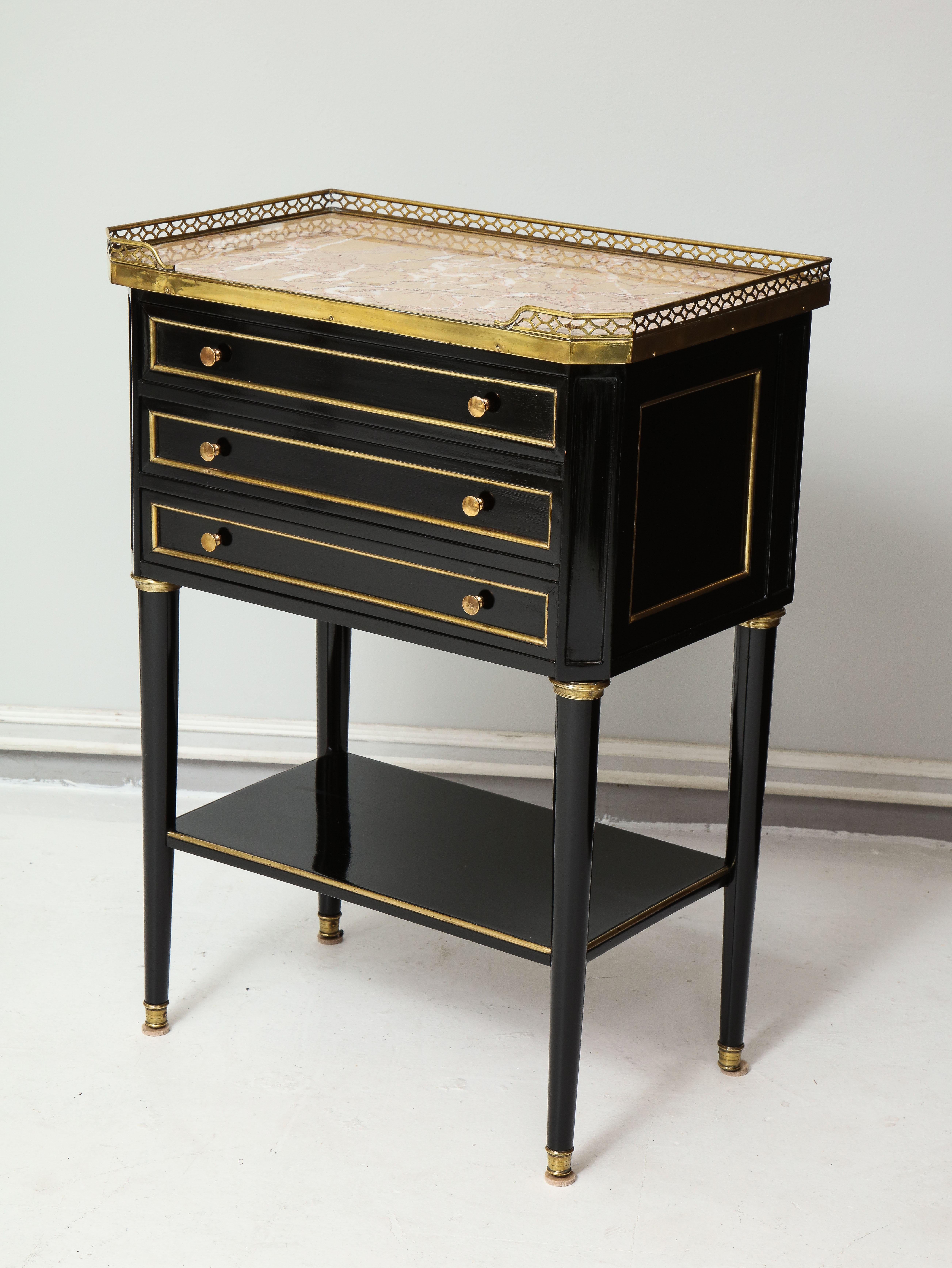 20th Century Pair of French Louis XVI Style Marble-Top End Tables with Brass Gallery For Sale