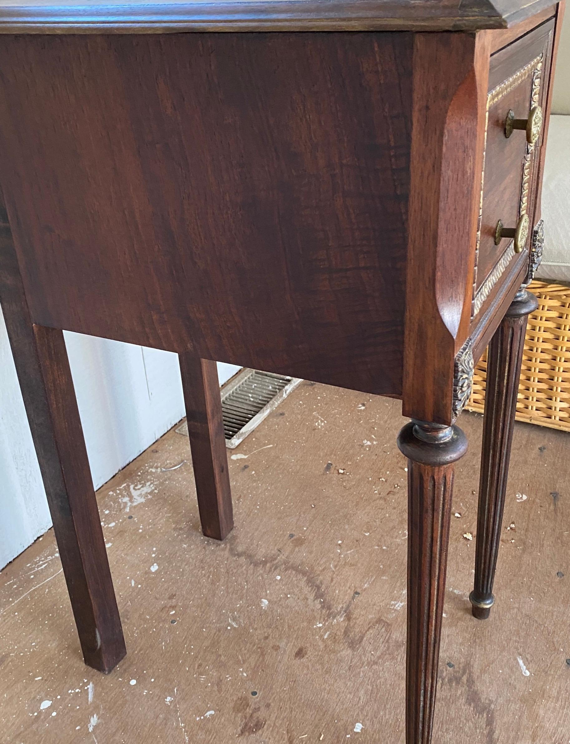 Pair of French Louis XVI Style Nightstands For Sale 1