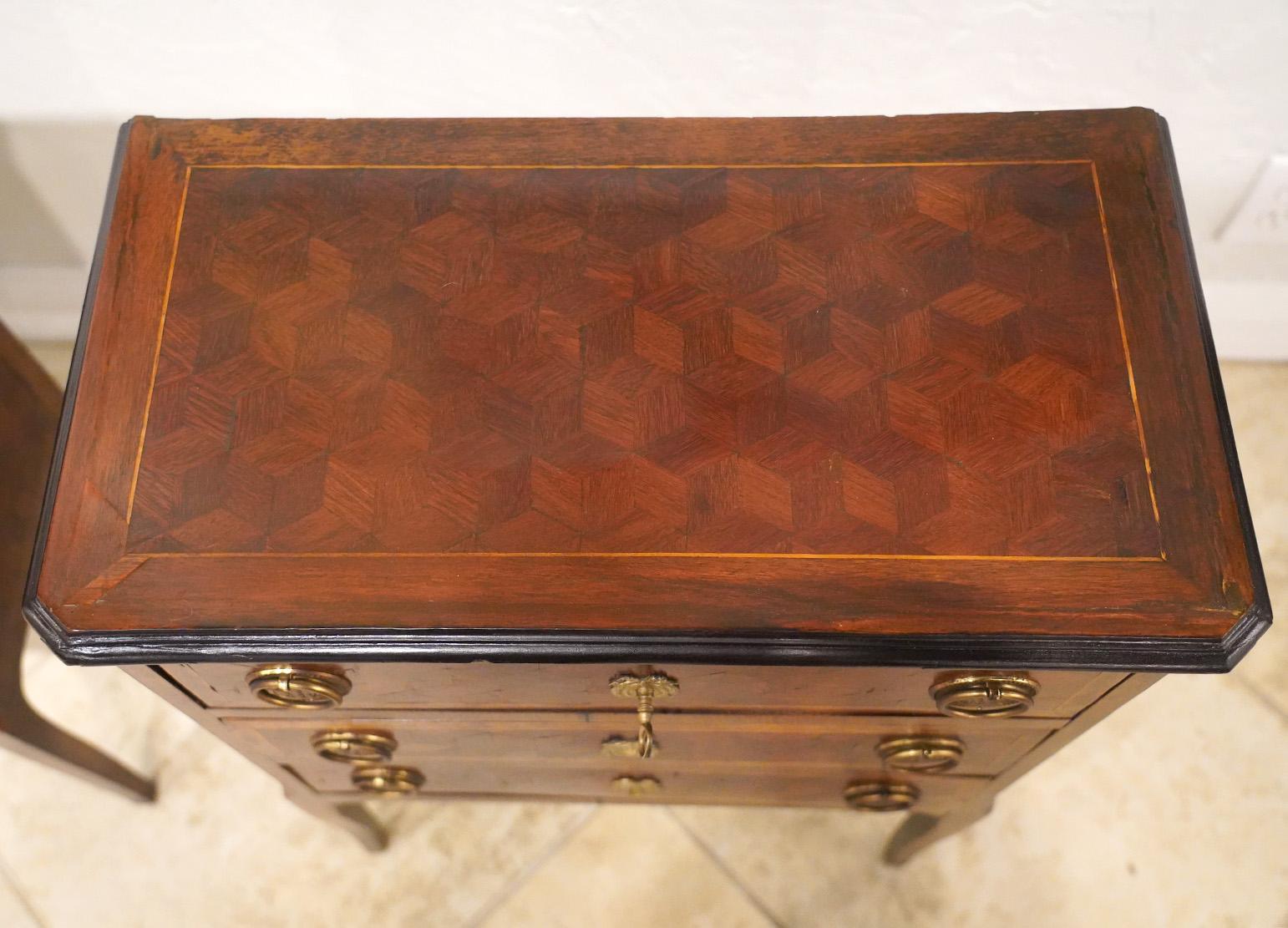 Pair of French Louis XVI Style Parquetry Three Drawer Commodes or Night Stands In Good Condition In Ft. Lauderdale, FL