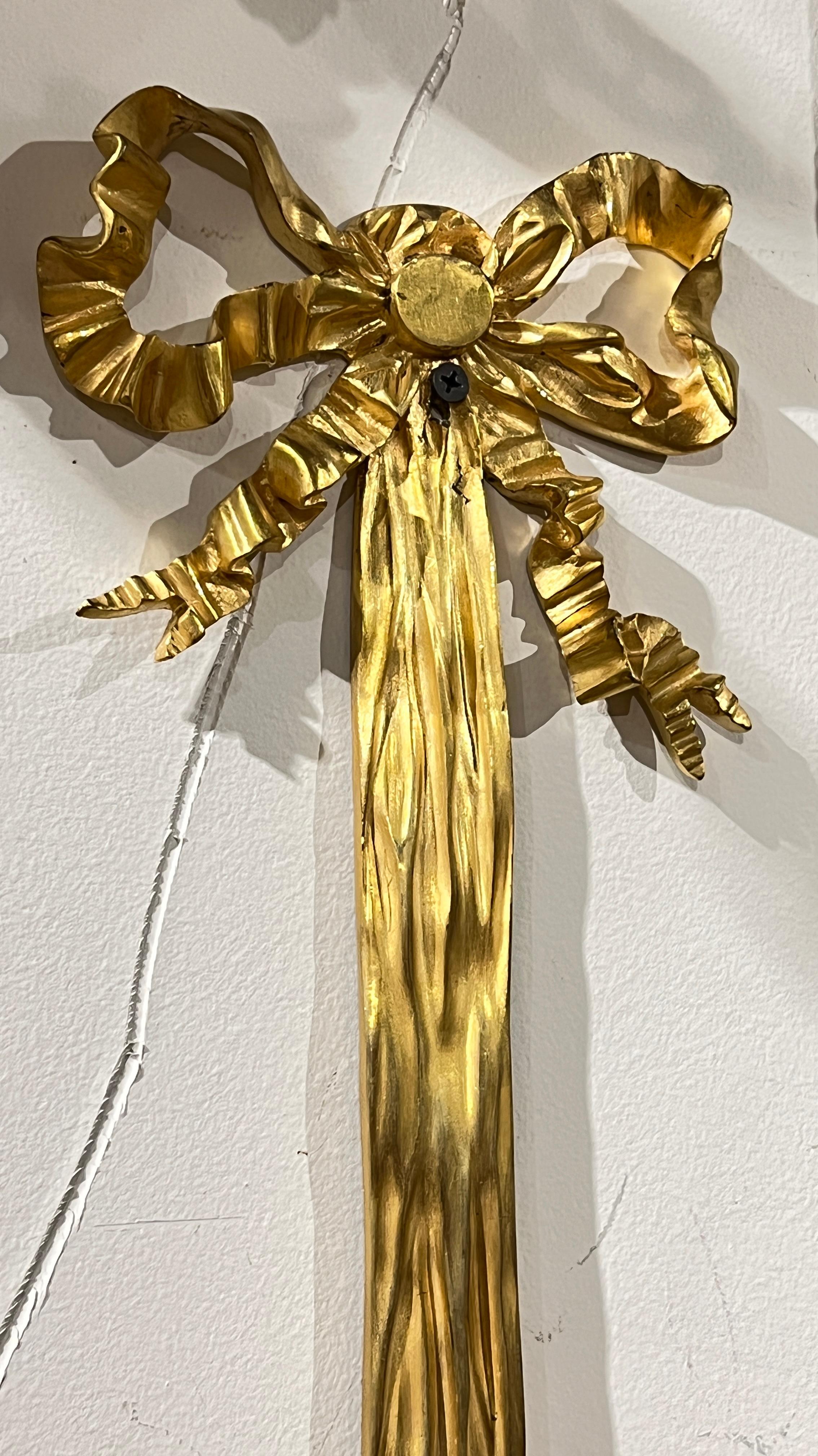 Bronzo Coppia di sconsigliere francesi in stile Luigi XVI, in argento e bronzo dorato in vendita