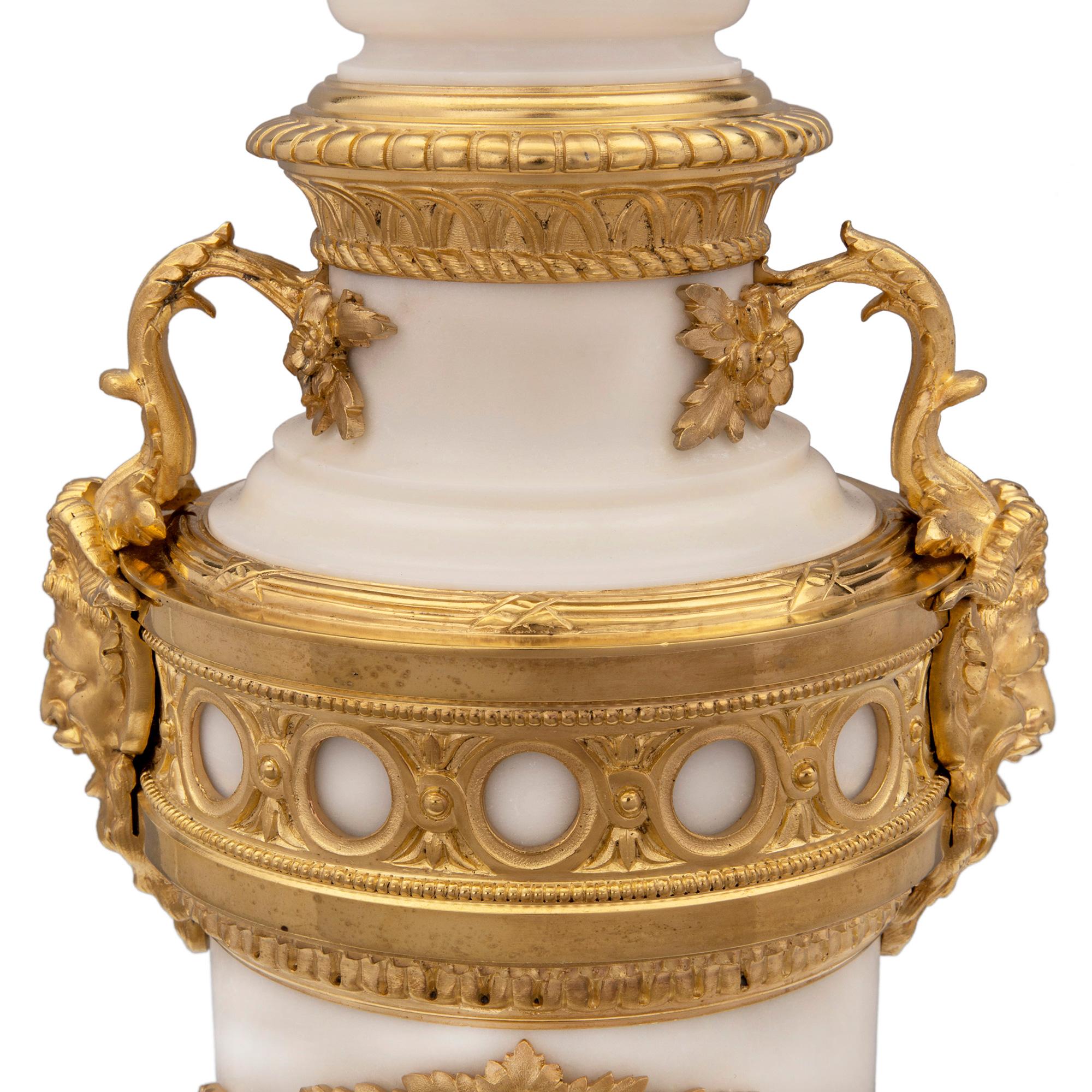 Pair of French Louis XVI Style White Carrara Marble and Ormolu Lamps For Sale 3
