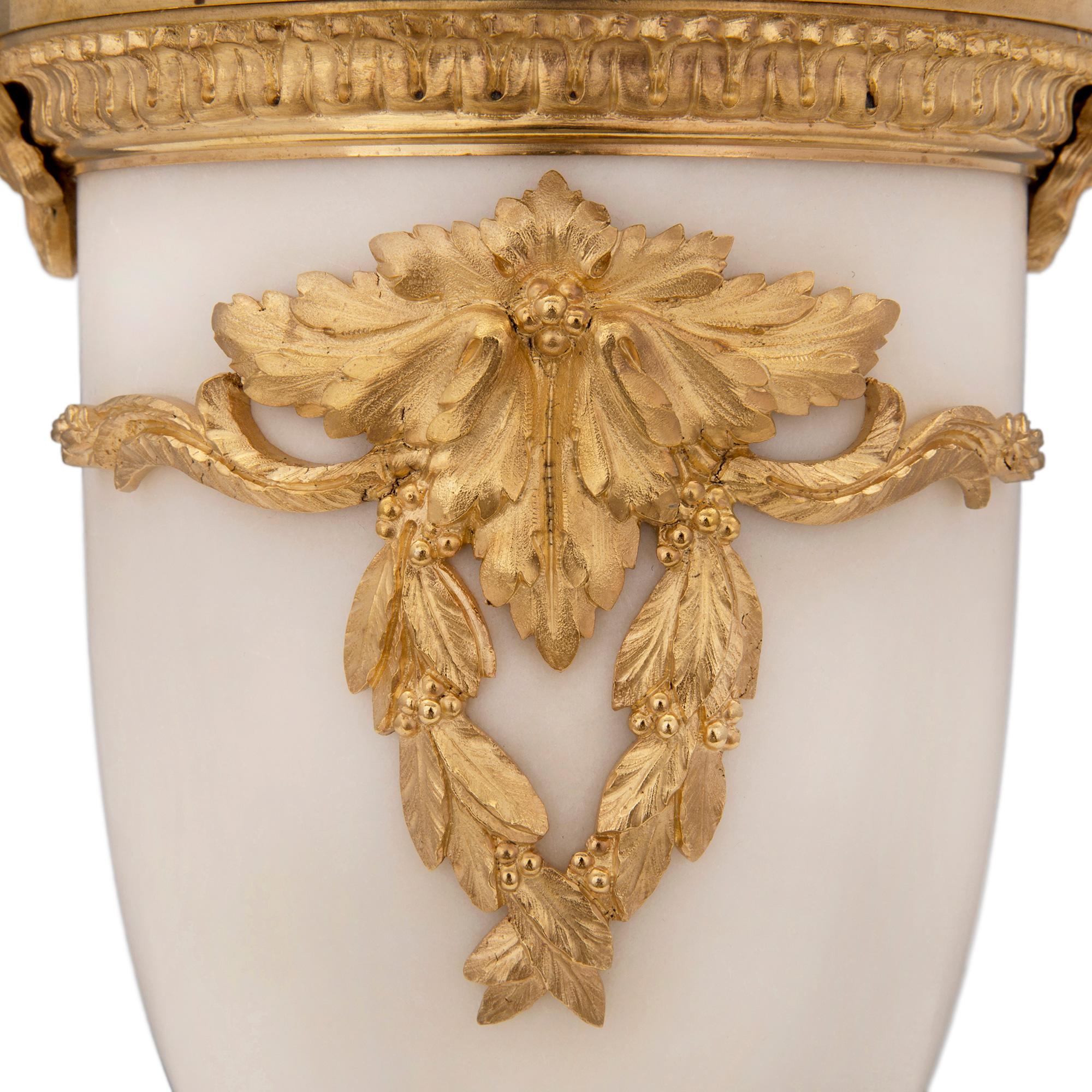 Pair of French Louis XVI Style White Carrara Marble and Ormolu Lamps For Sale 4