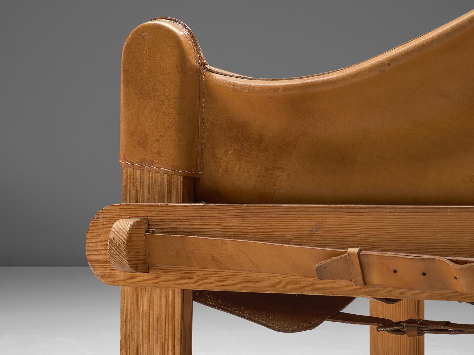 Mid-20th Century Pair of French Lounge Chairs in Patinated Cognac Leather