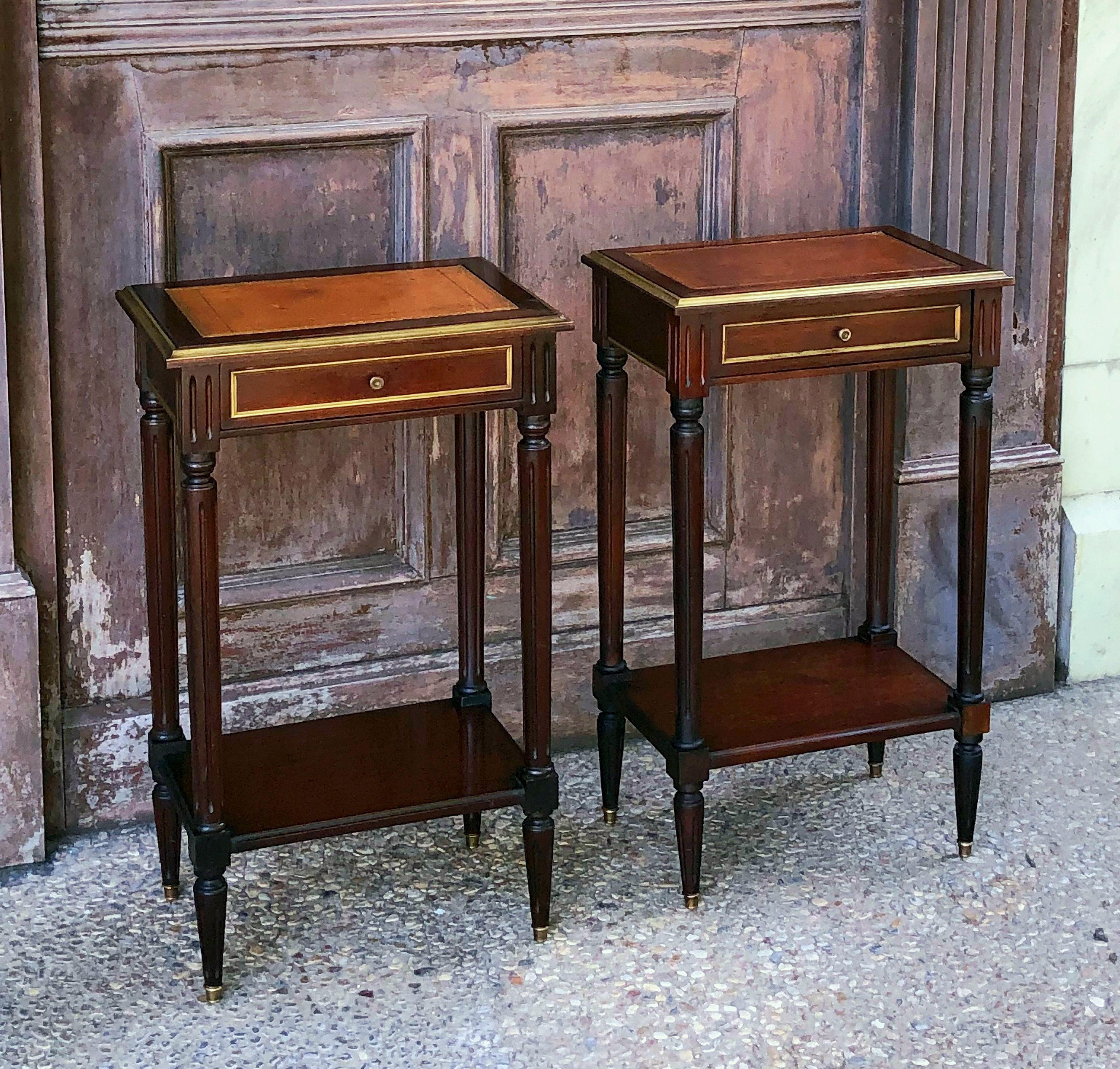 Pair of French Mahogany and Leather Side Tables or Nightstands ‘Priced as Pair’ In Good Condition In Austin, TX