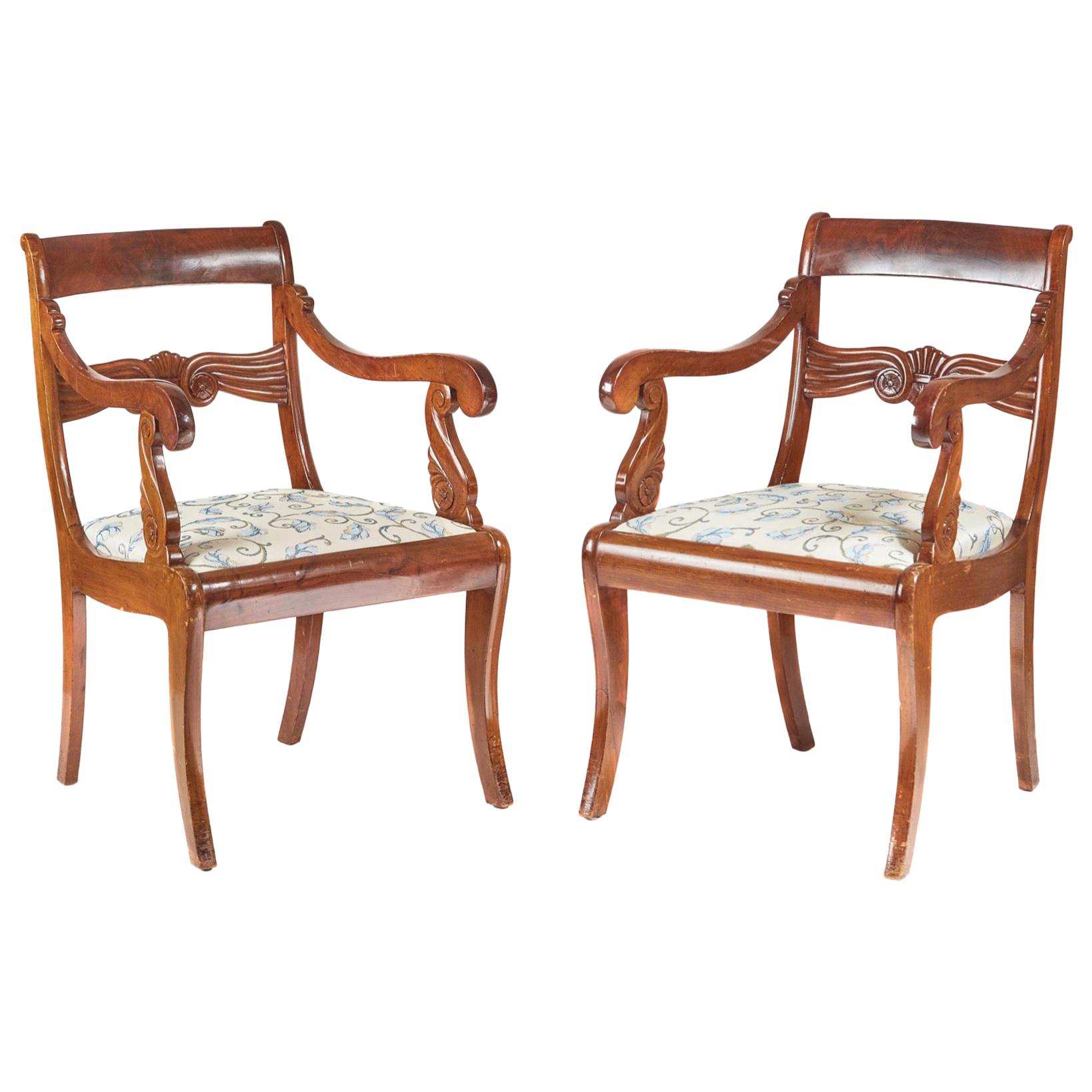 Antique Pair of French Mahogany Carver Chairs, circa 1880 For Sale