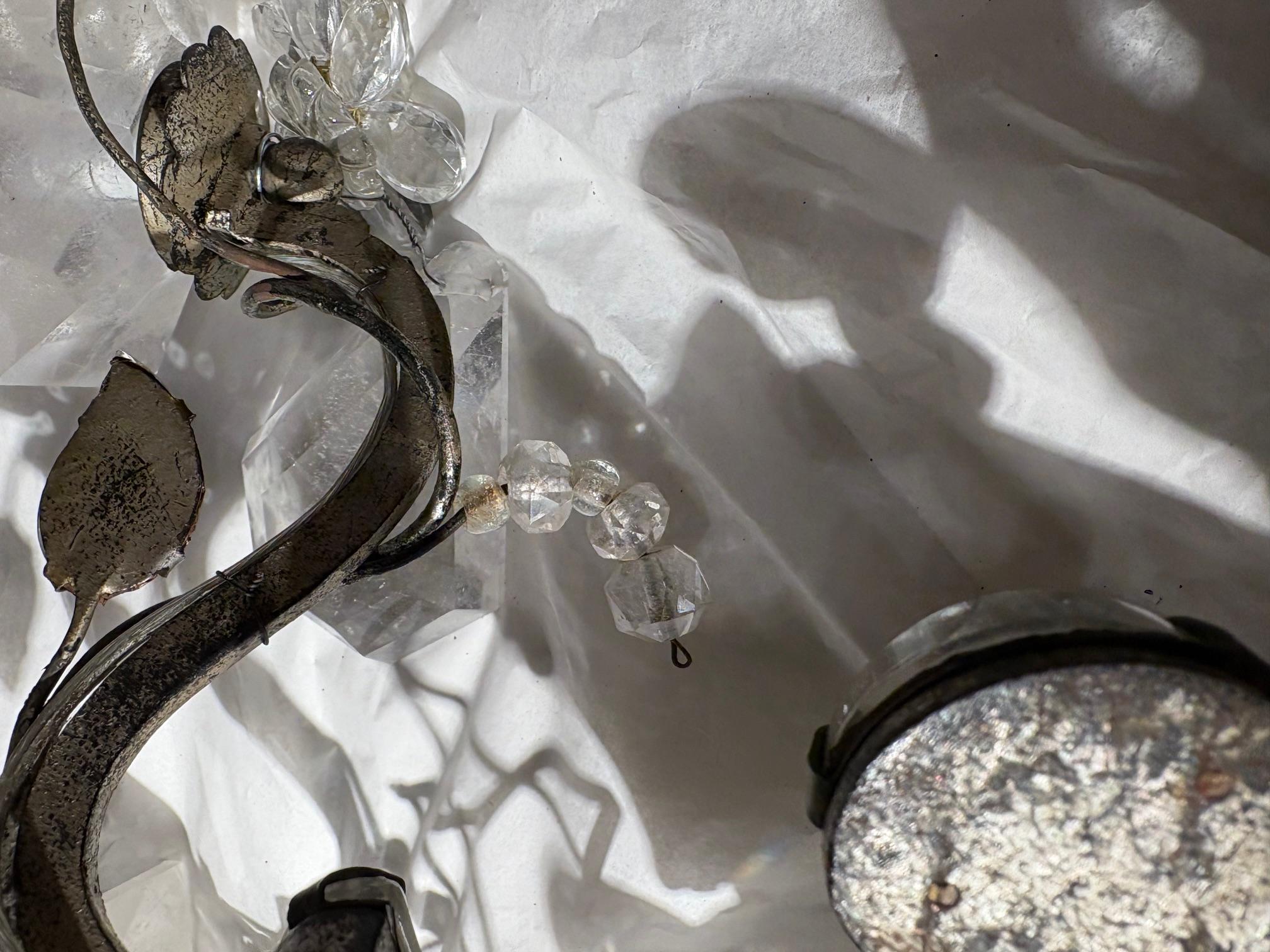 Coppia di sconsigliere francesi Maison Bagues in cristallo di rocca e foglie d'argento. in vendita 6