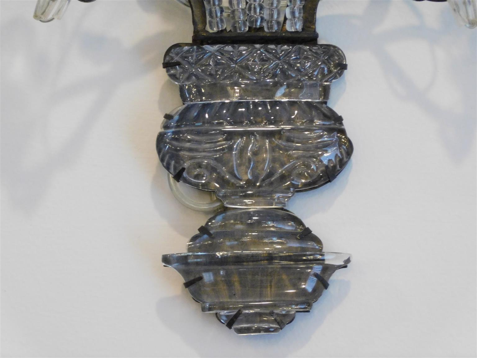 Coppia di lampade da parete in cristallo di rocca e bronzo della Maison Bagues francese, XX secolo in vendita 6